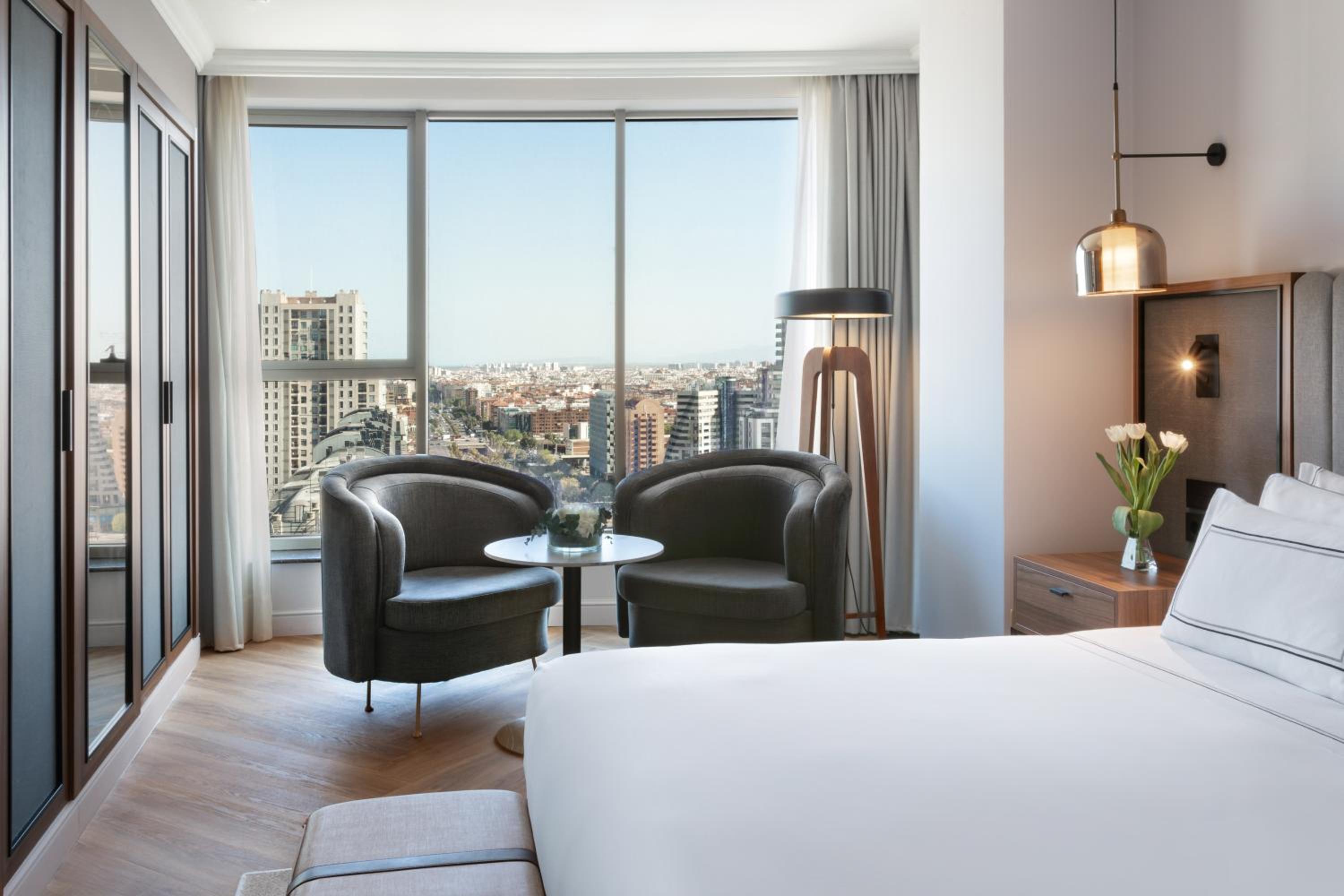 The Level Supreme Junior Suite