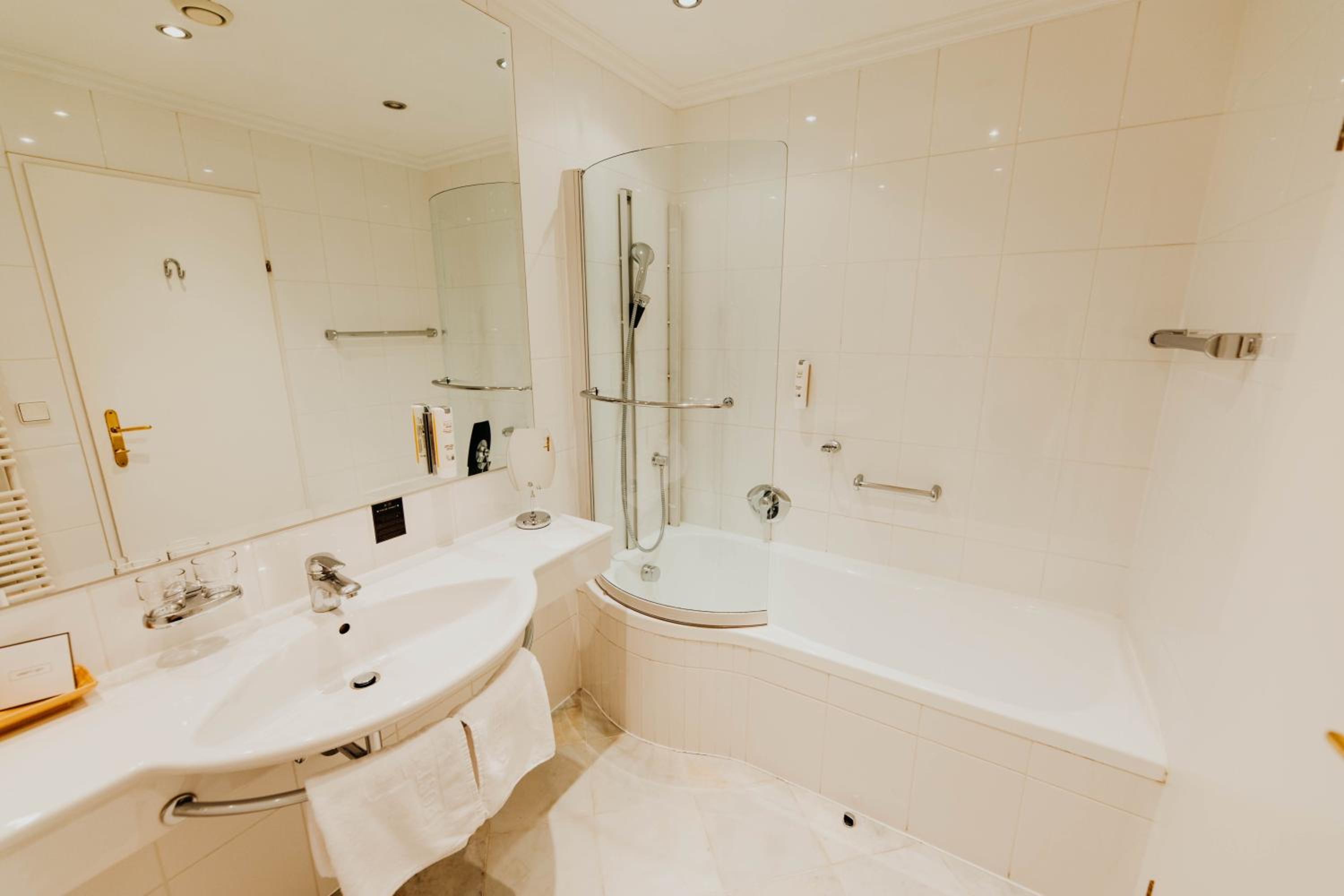 Superior Double Room with Balcony or Terrace photo 3