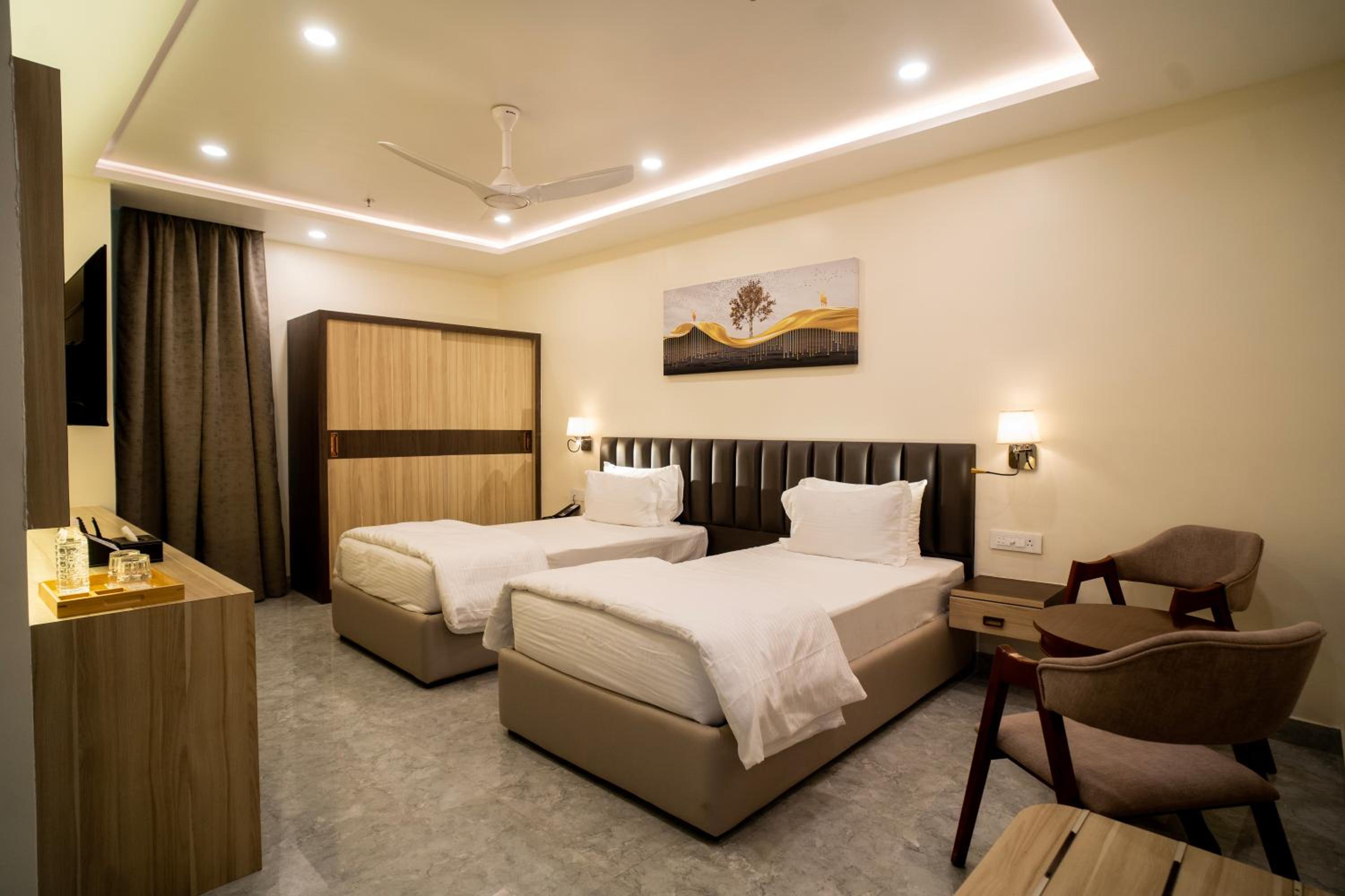 Double Or Twin Room photo 1