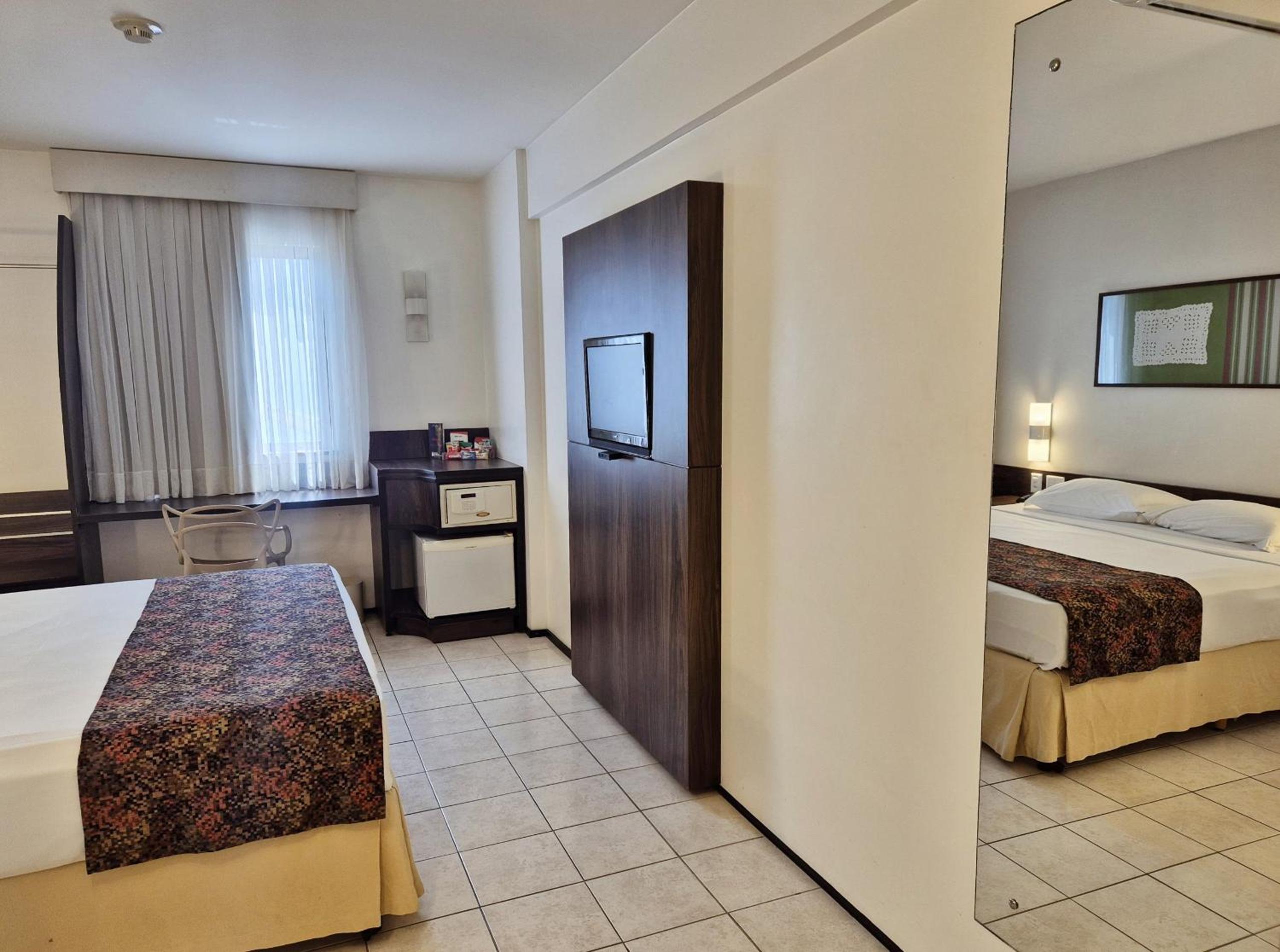 Standard Double Room - Photo 3