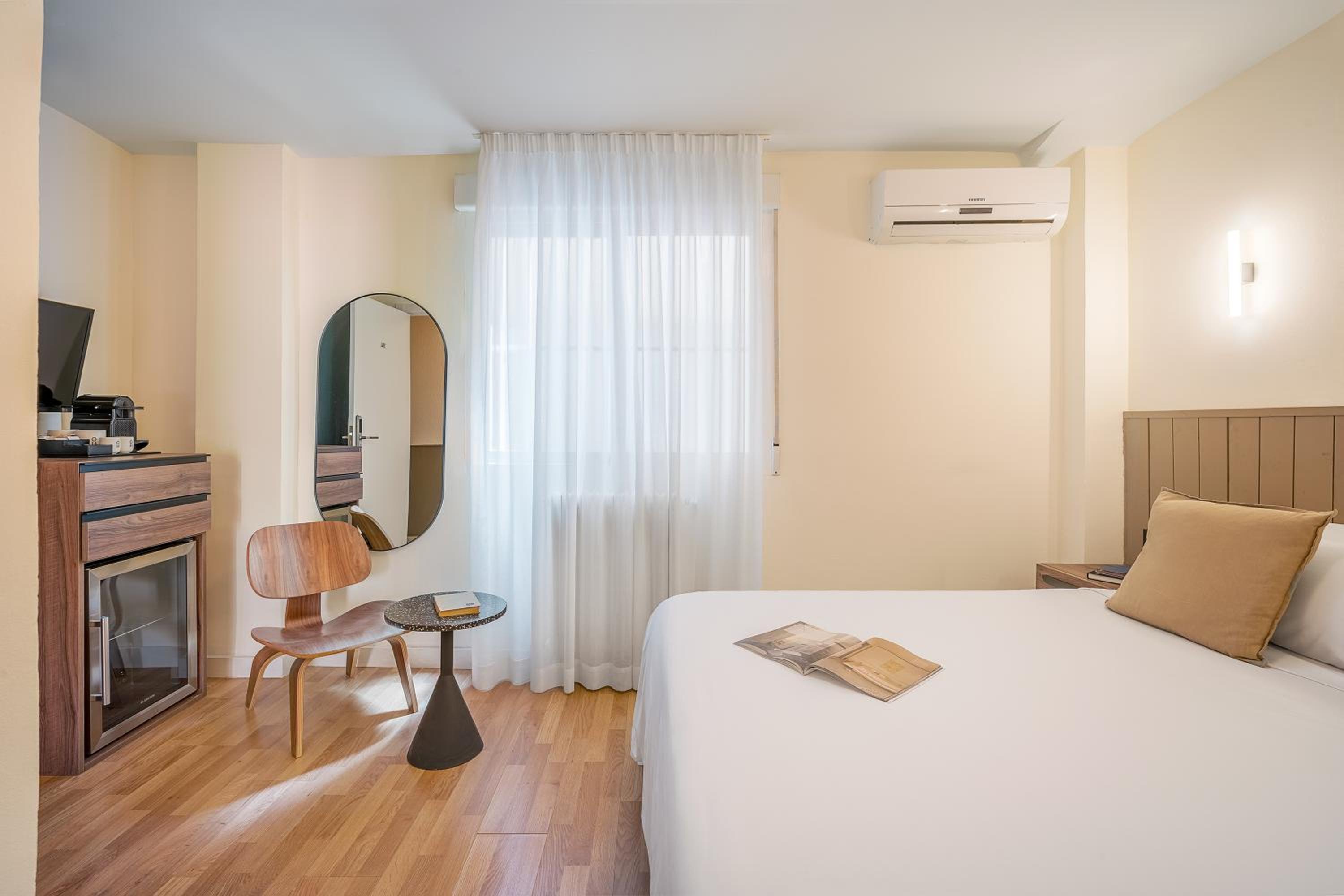 Double Room - Photo 3