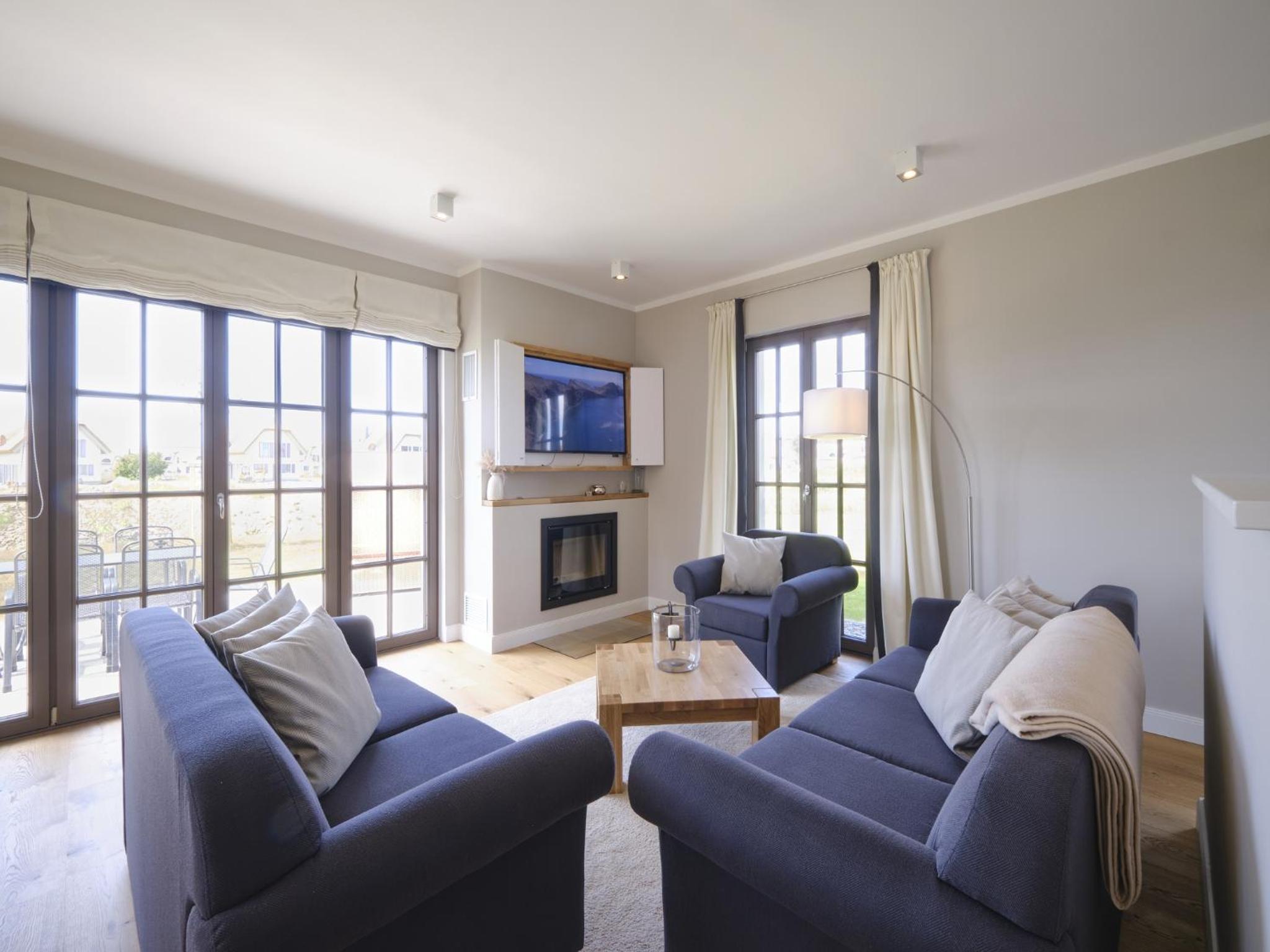 Three-Bedroom Villa photo 1