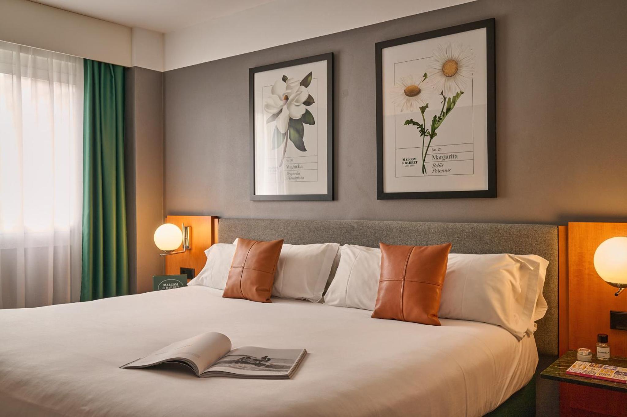 Double Room - Photo 13