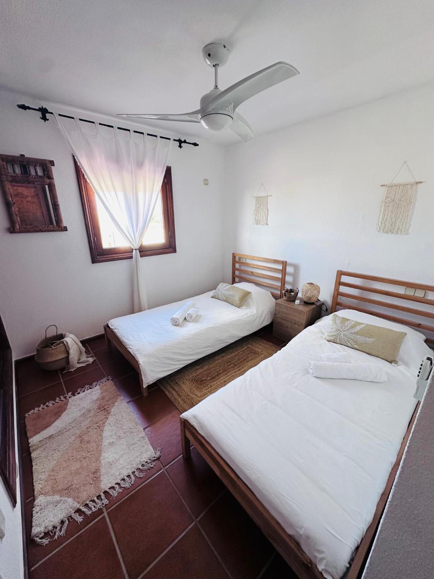 Habitación Doble con Vista a la Piscina