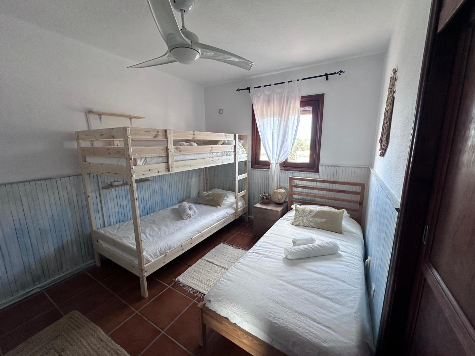 Single Bed in Mixed Dormitory Room photo 3