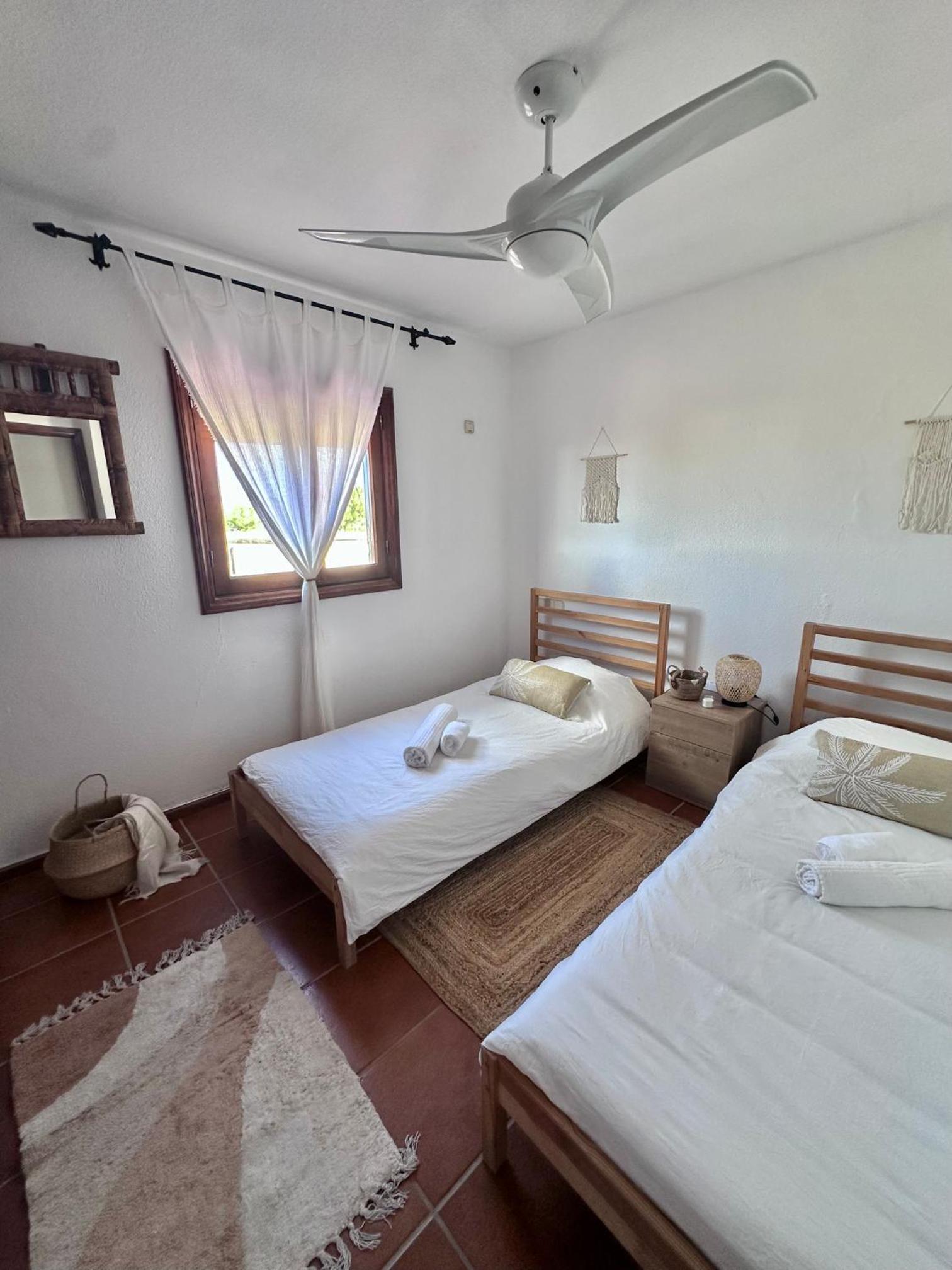 Habitación doble con baño compartido