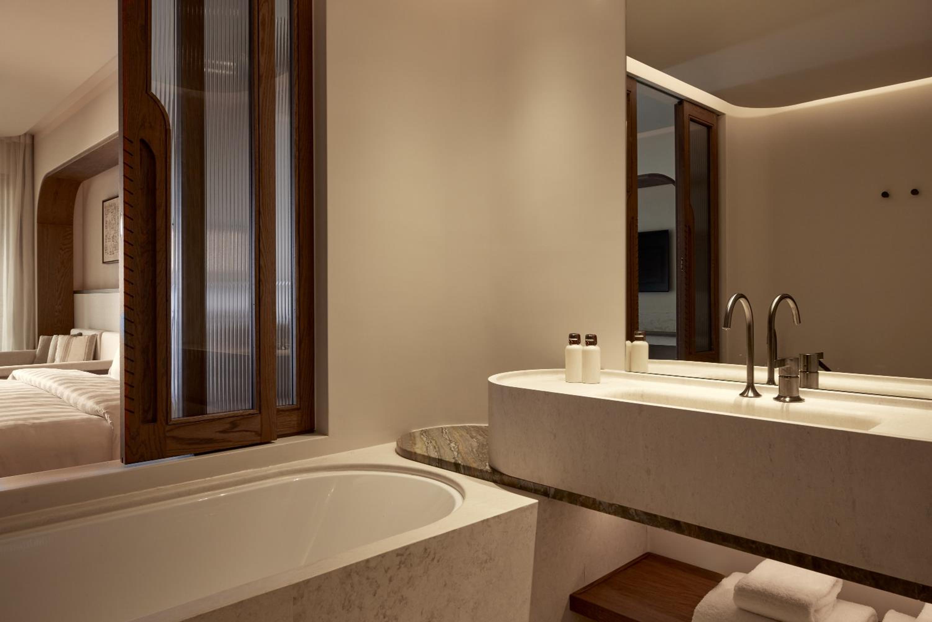 The Collection Premium One Bedroom Suite with Sea View  - Photo 7