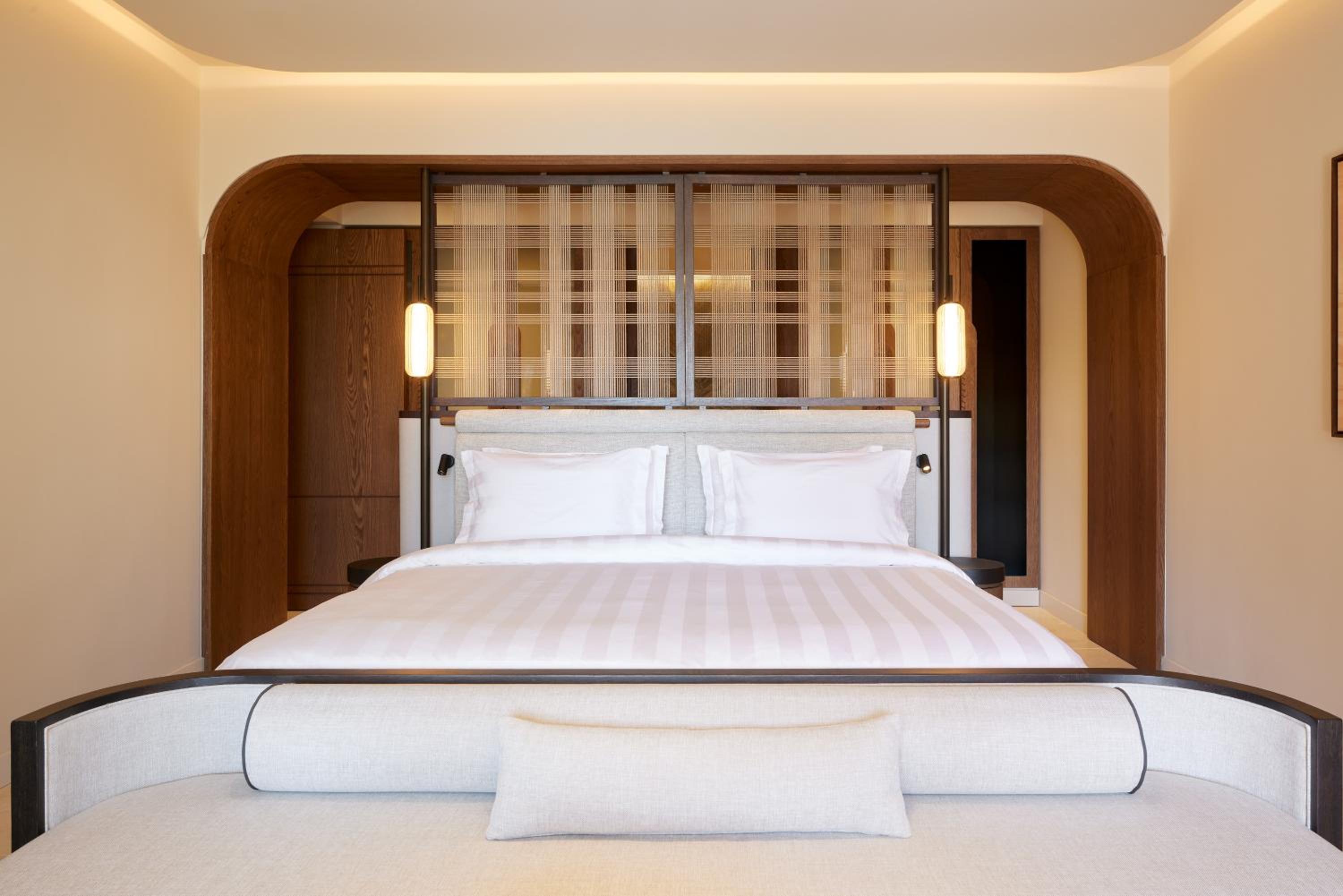 The Collection Two Bedroom Suite with Sea View and Private pool thumbnail 6