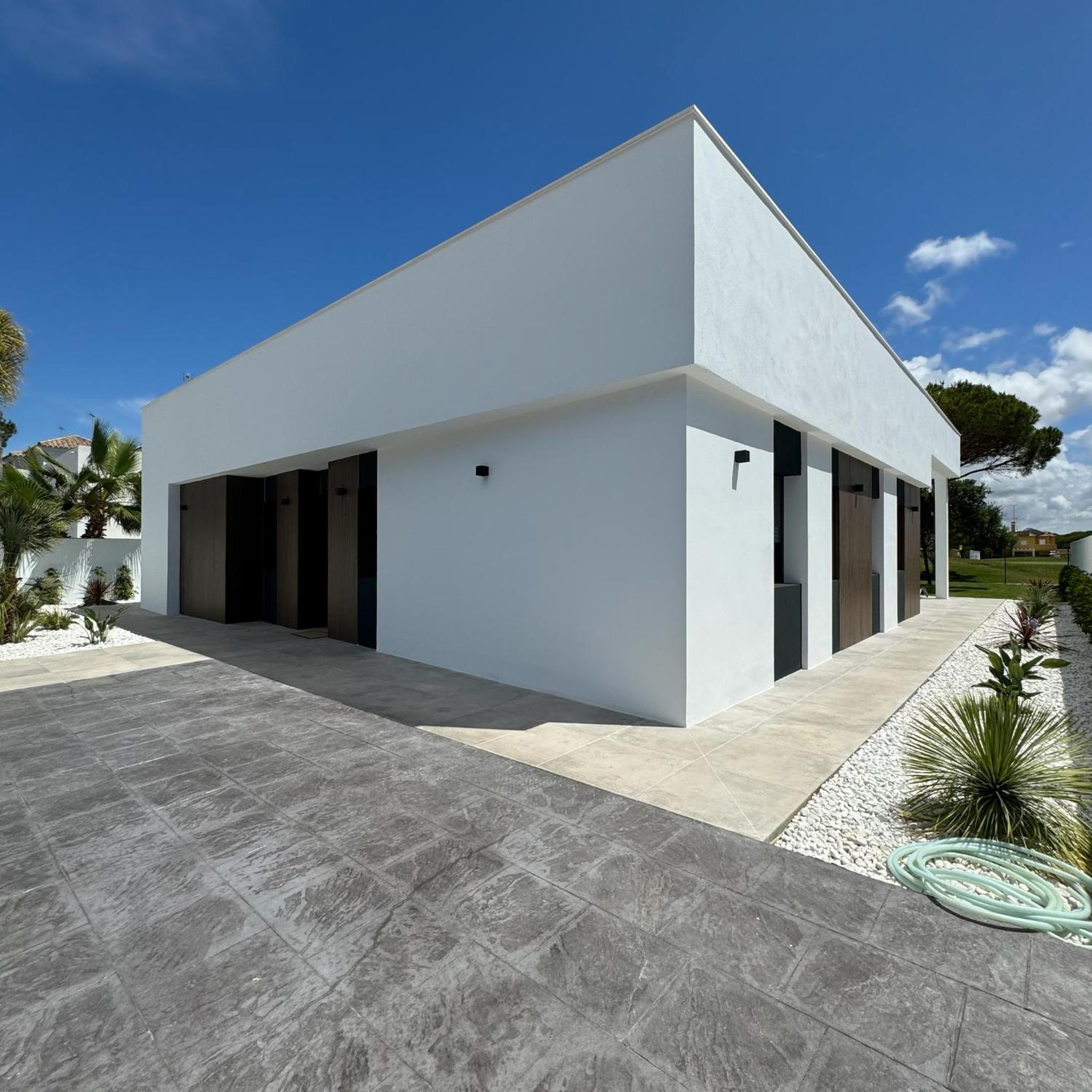 Villa photo 2