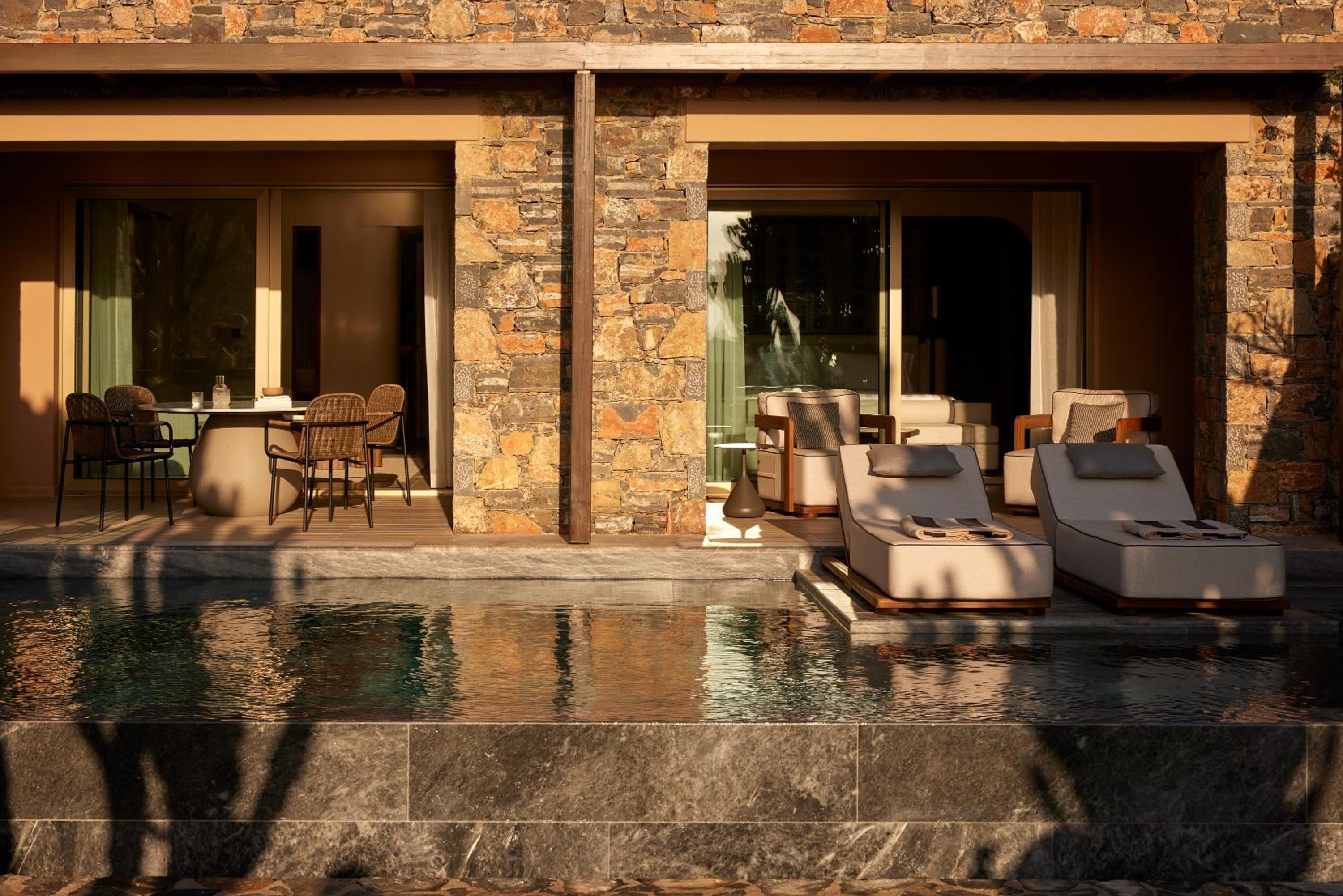 The Collection Premium One Bedroom Suite with Sea View and Private Pool - Photo 36