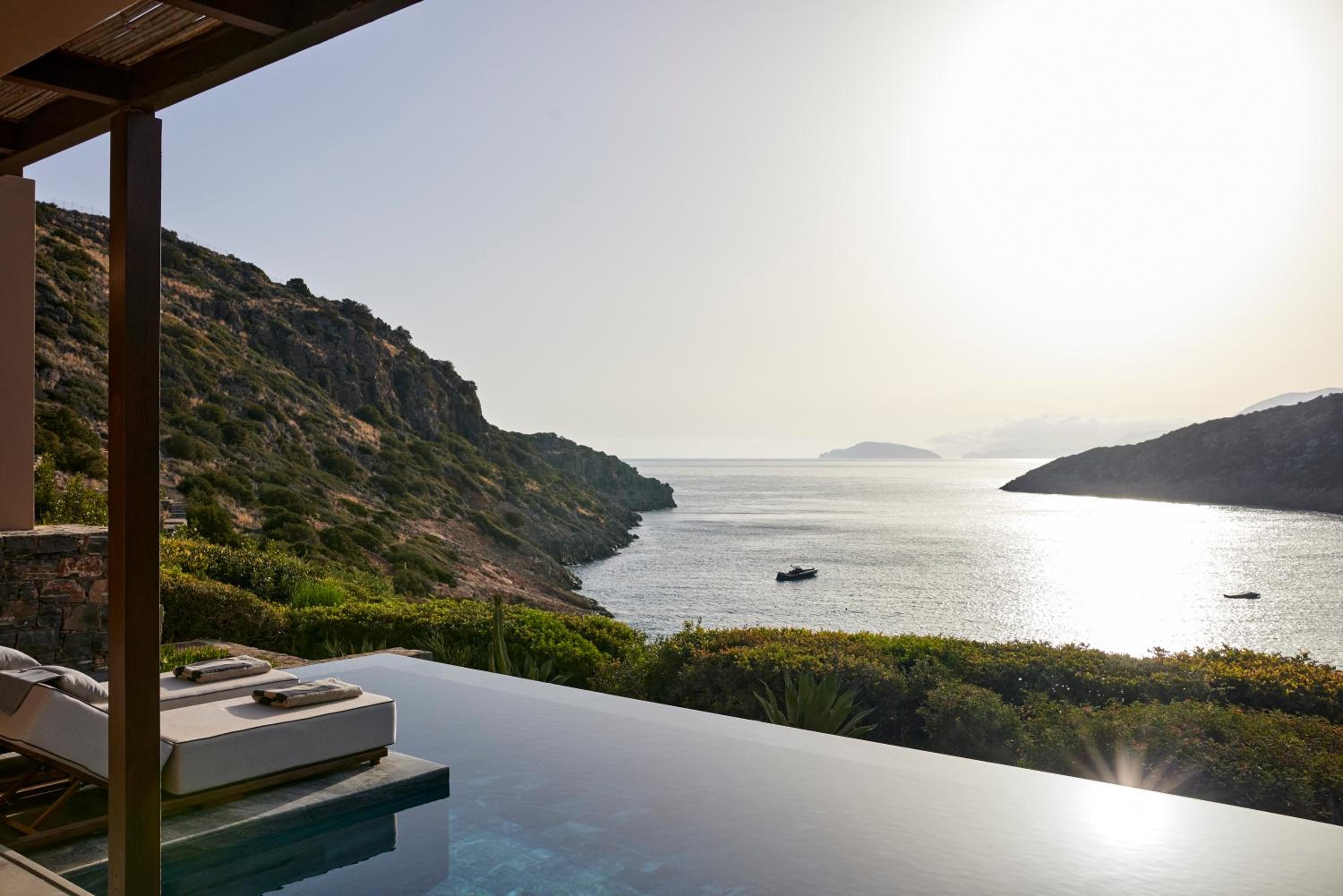 The Collection Premium One Bedroom Suite with Sea View and Private Pool - Photo 25
