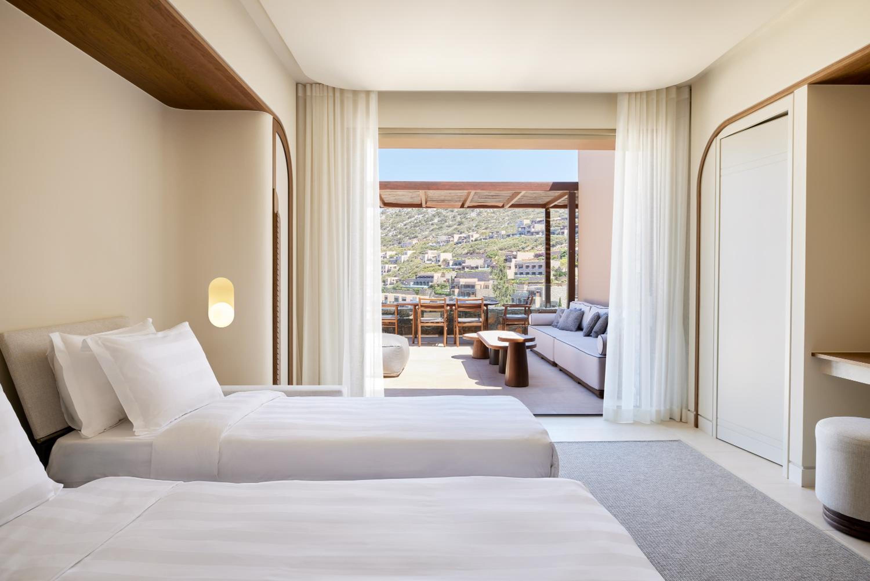 The Collection One Bedroom Suite with Sea View and Private Pool - Photo 29