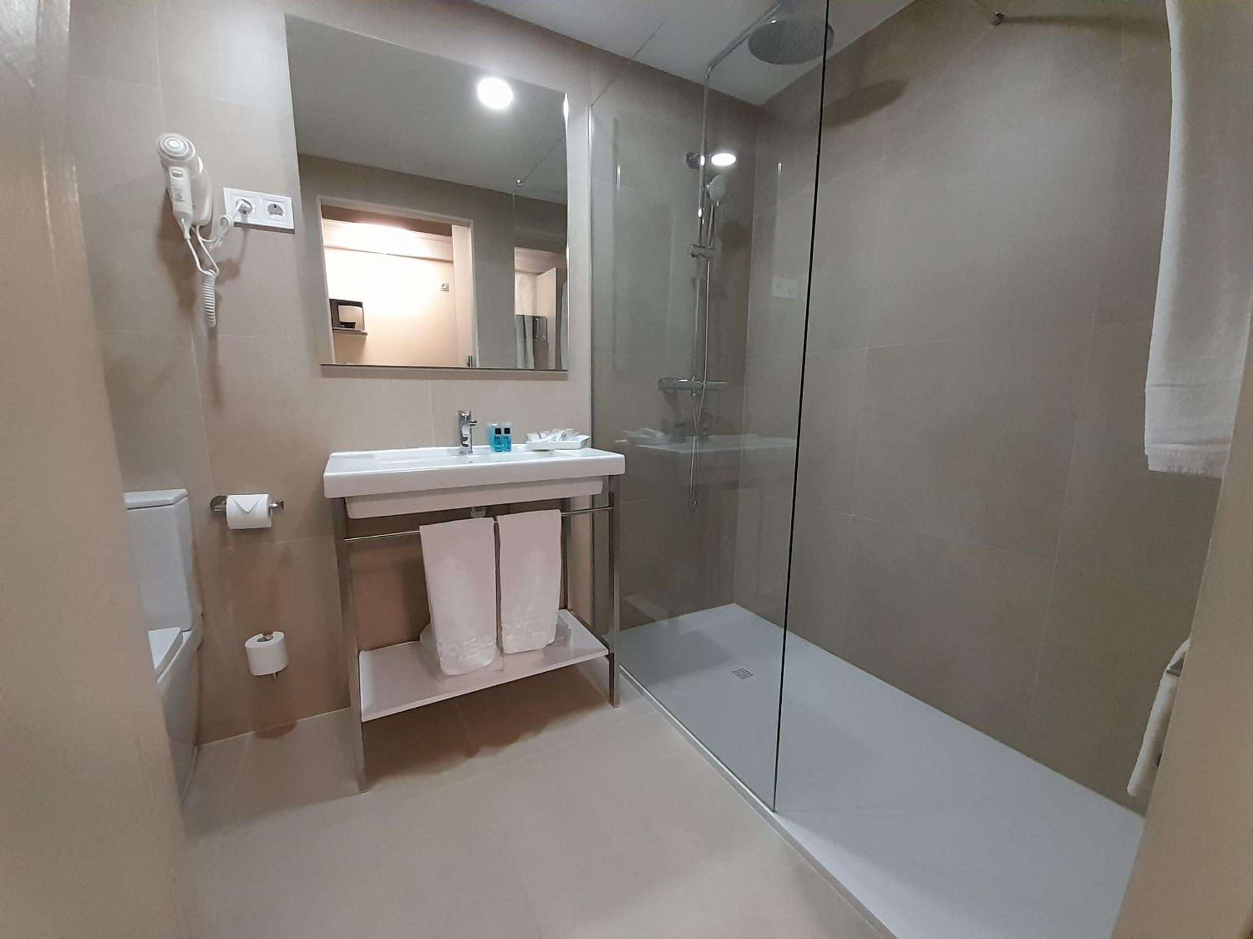 Grand Suite - Photo 4
