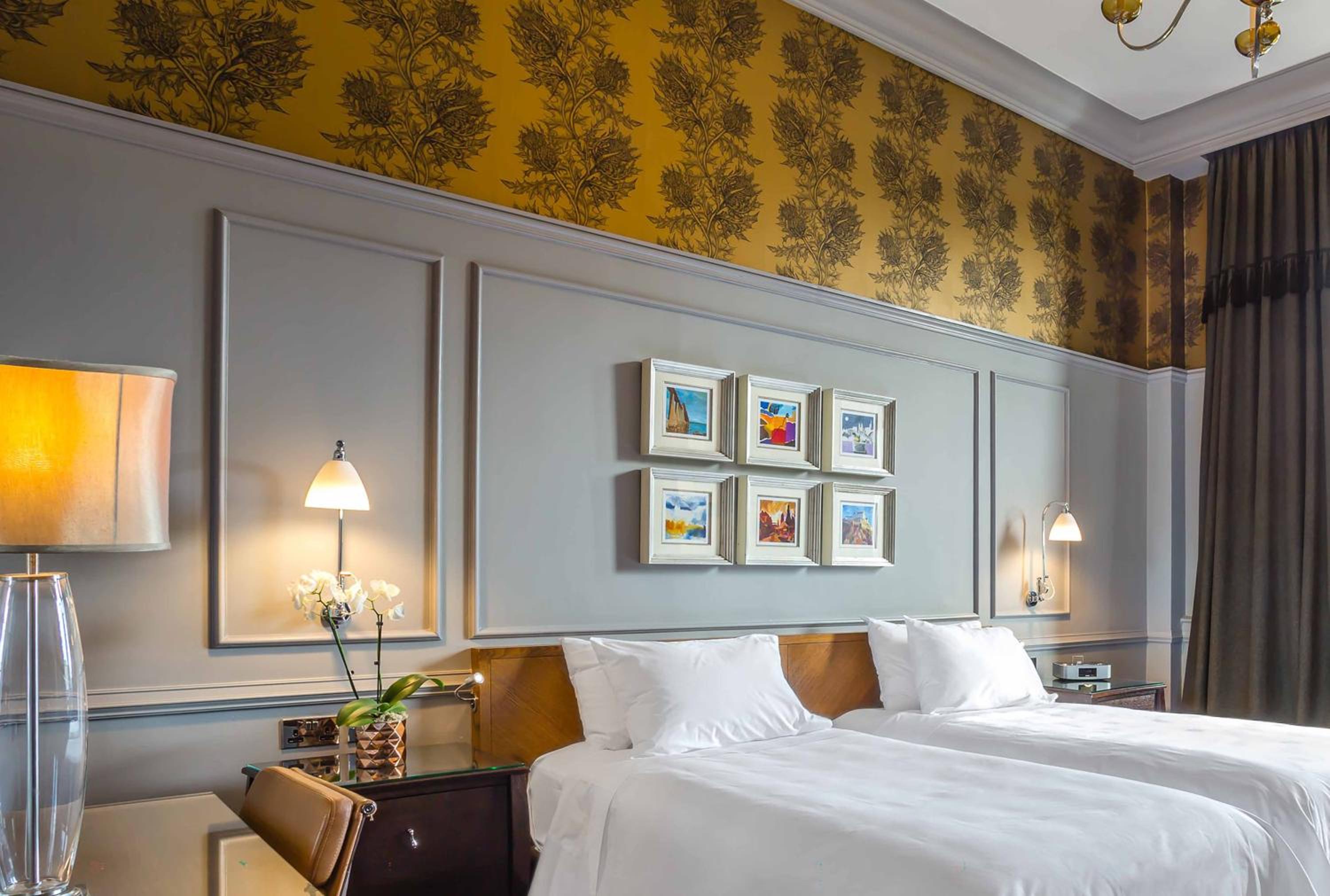 Premier Twin Room - Photo 1