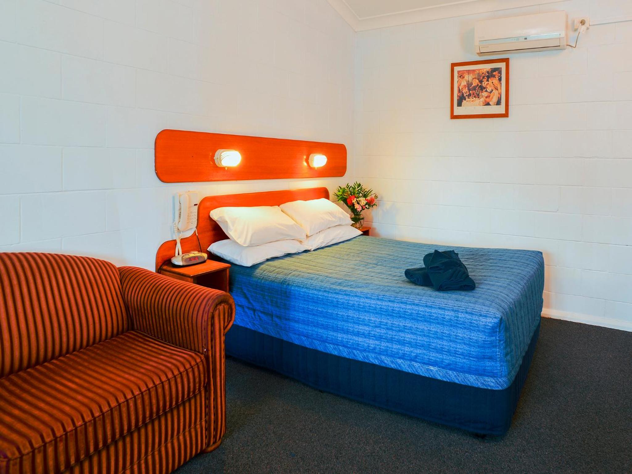 Two-Bedroom Family Room - Photo 3