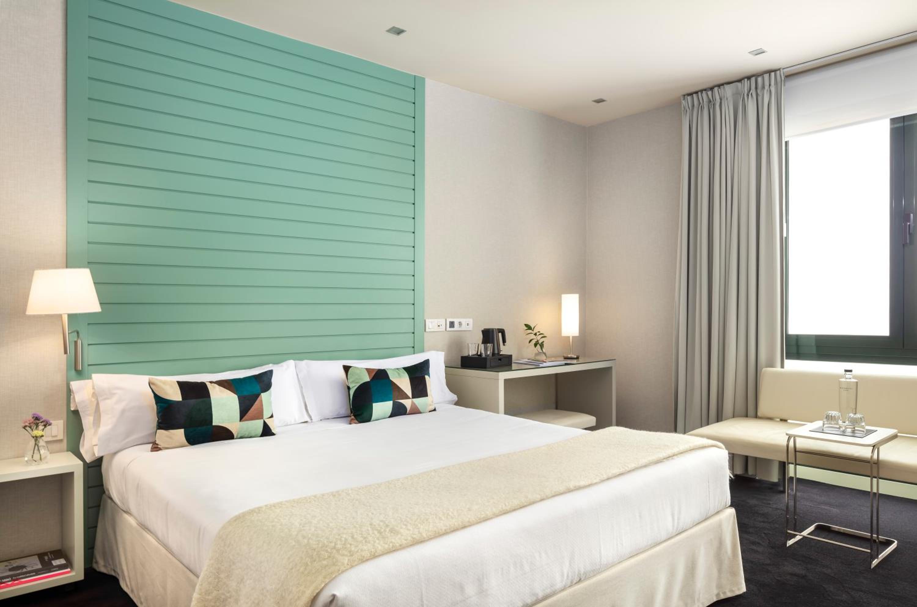 Urban Executive Room - Photo 1
