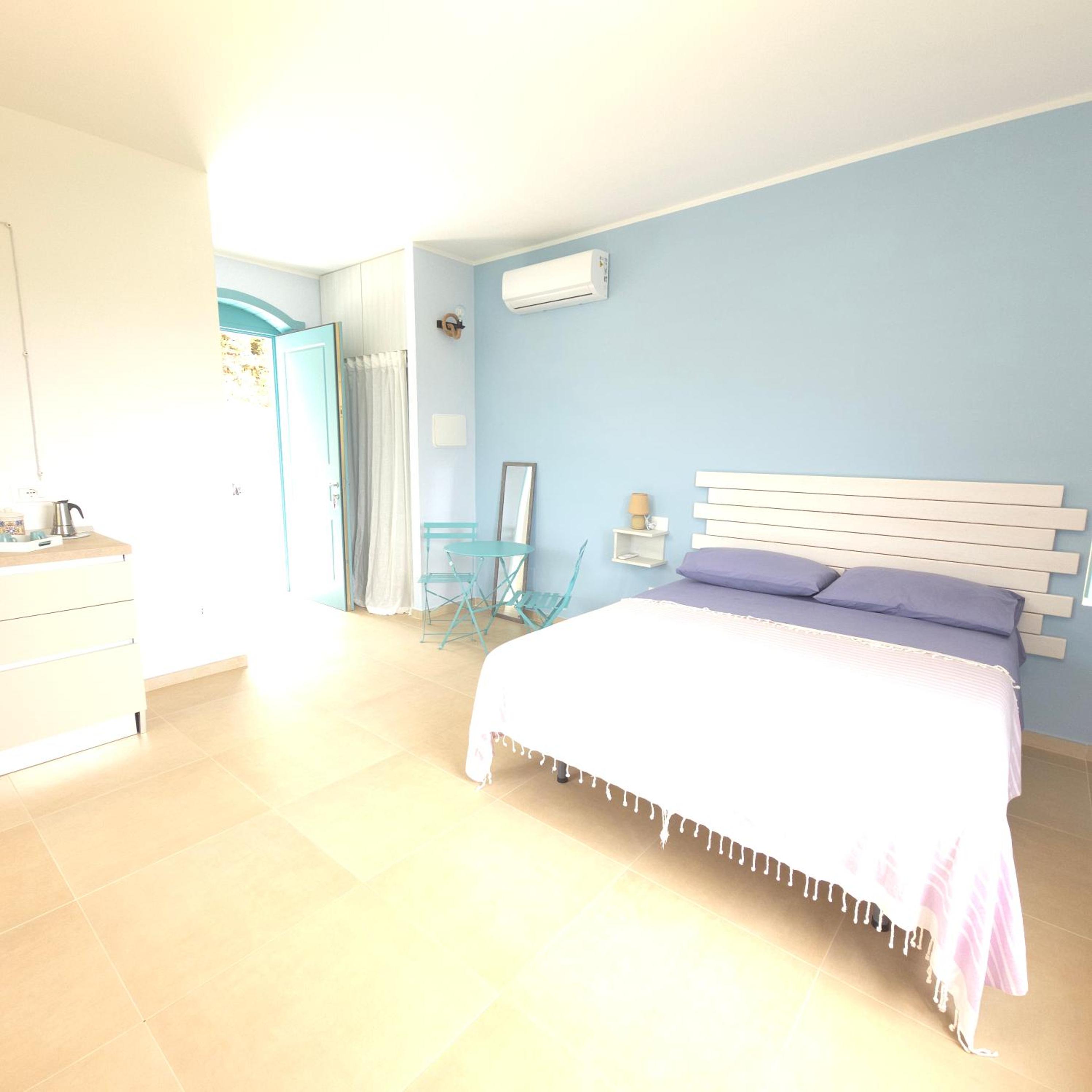 Quadruple Room with Sea View photo 2