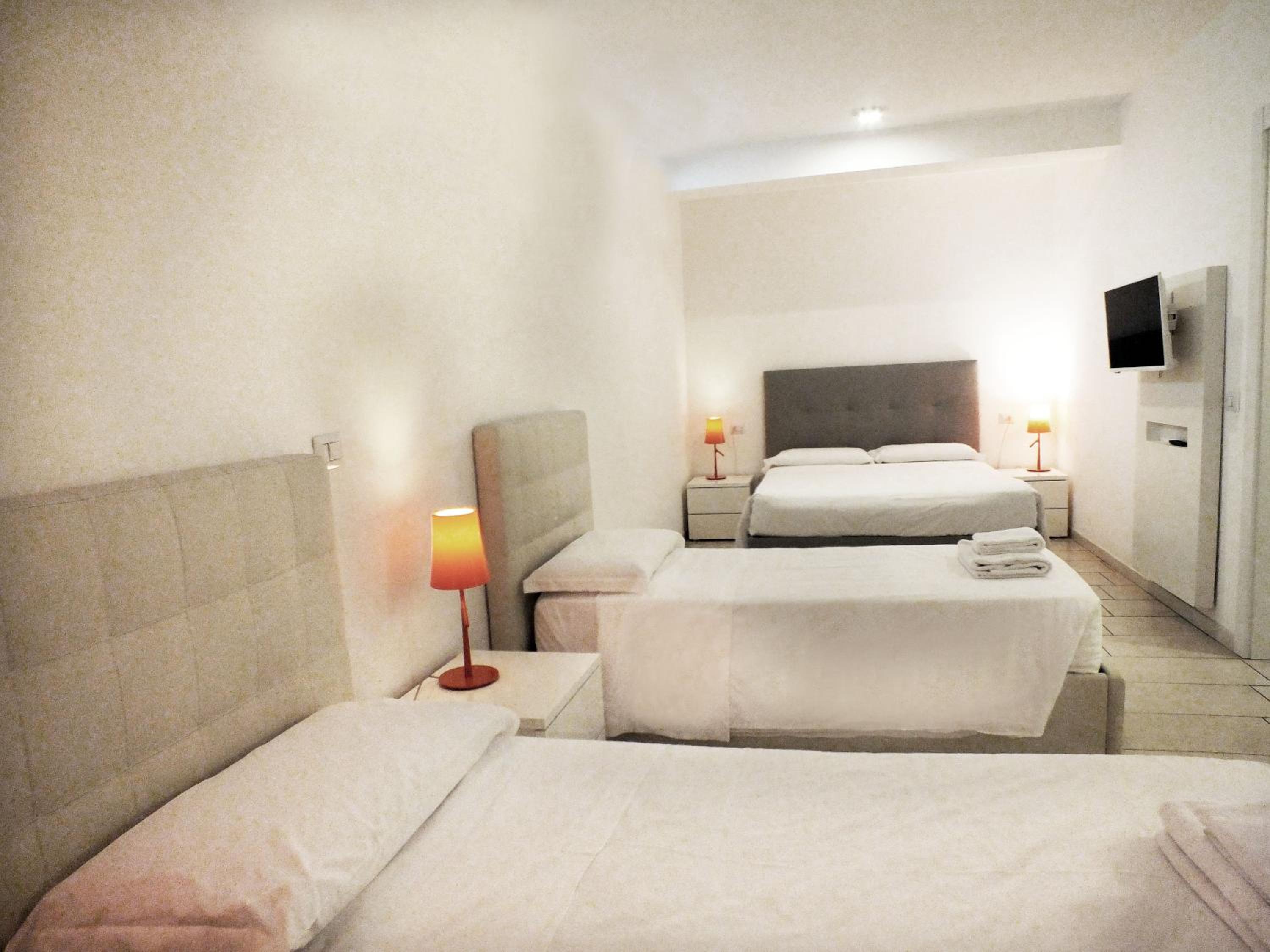 One-Bedroom Apartment - Basement