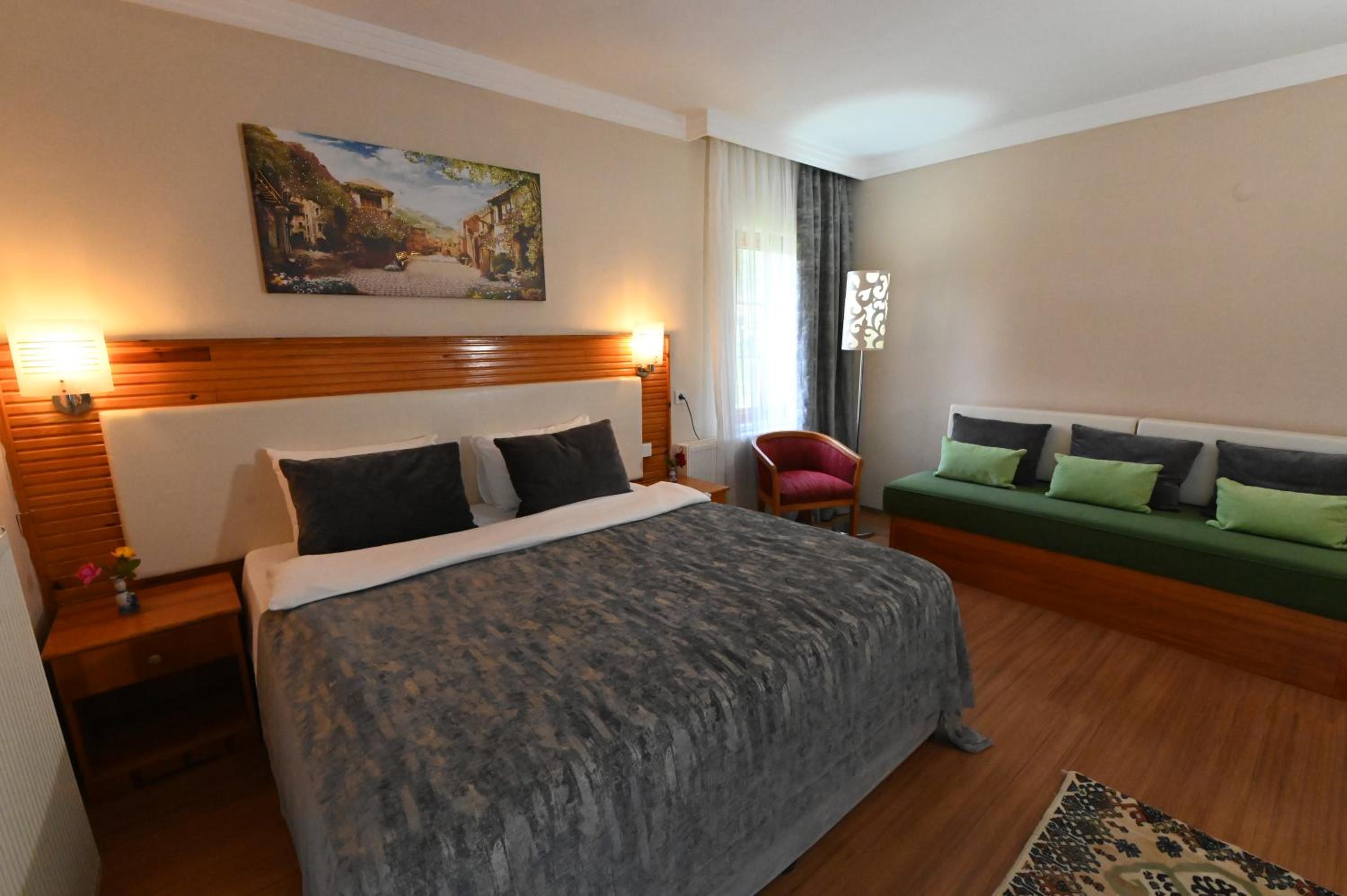 Standard Room photo 1