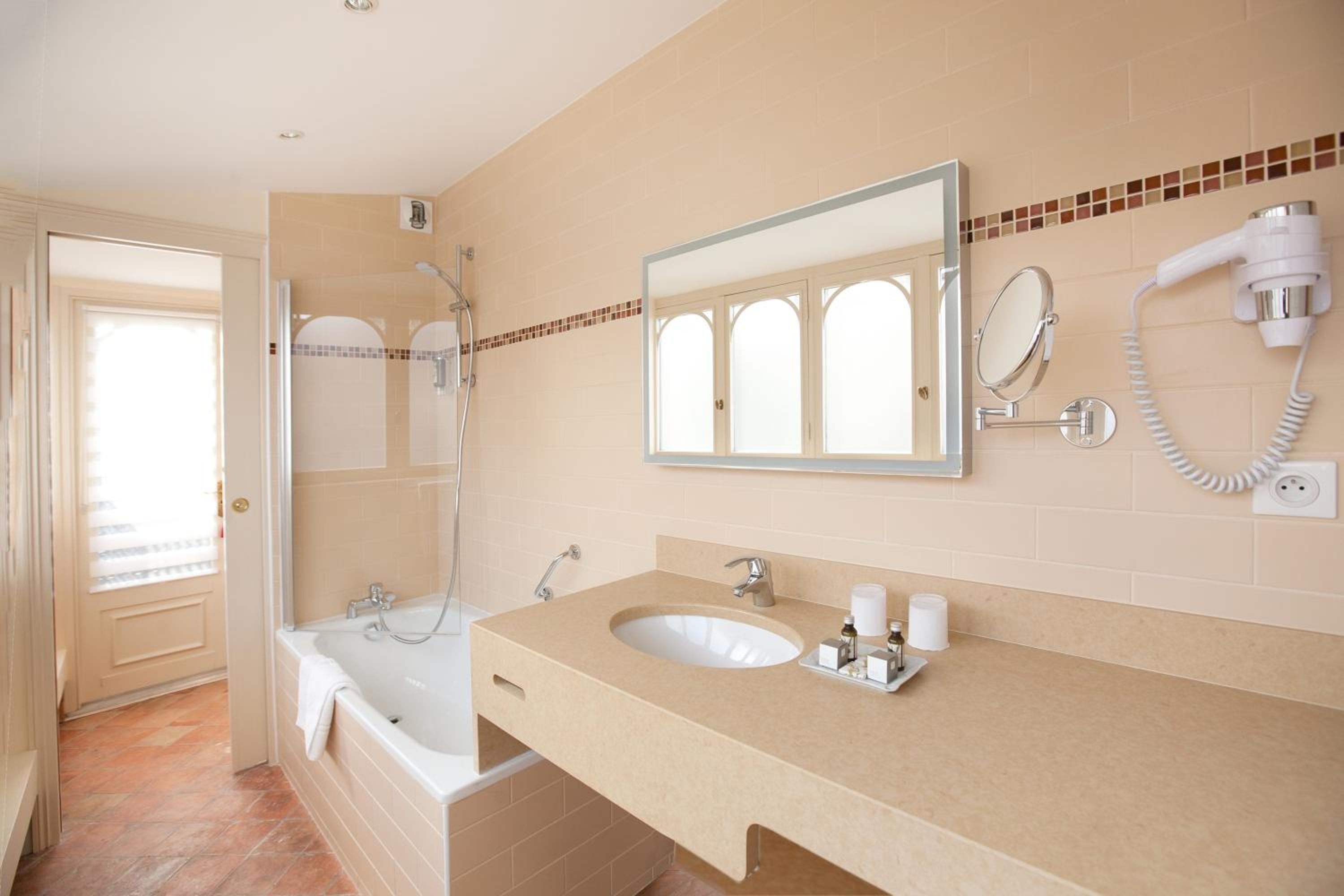 Executive Room (2 adults) photo 2