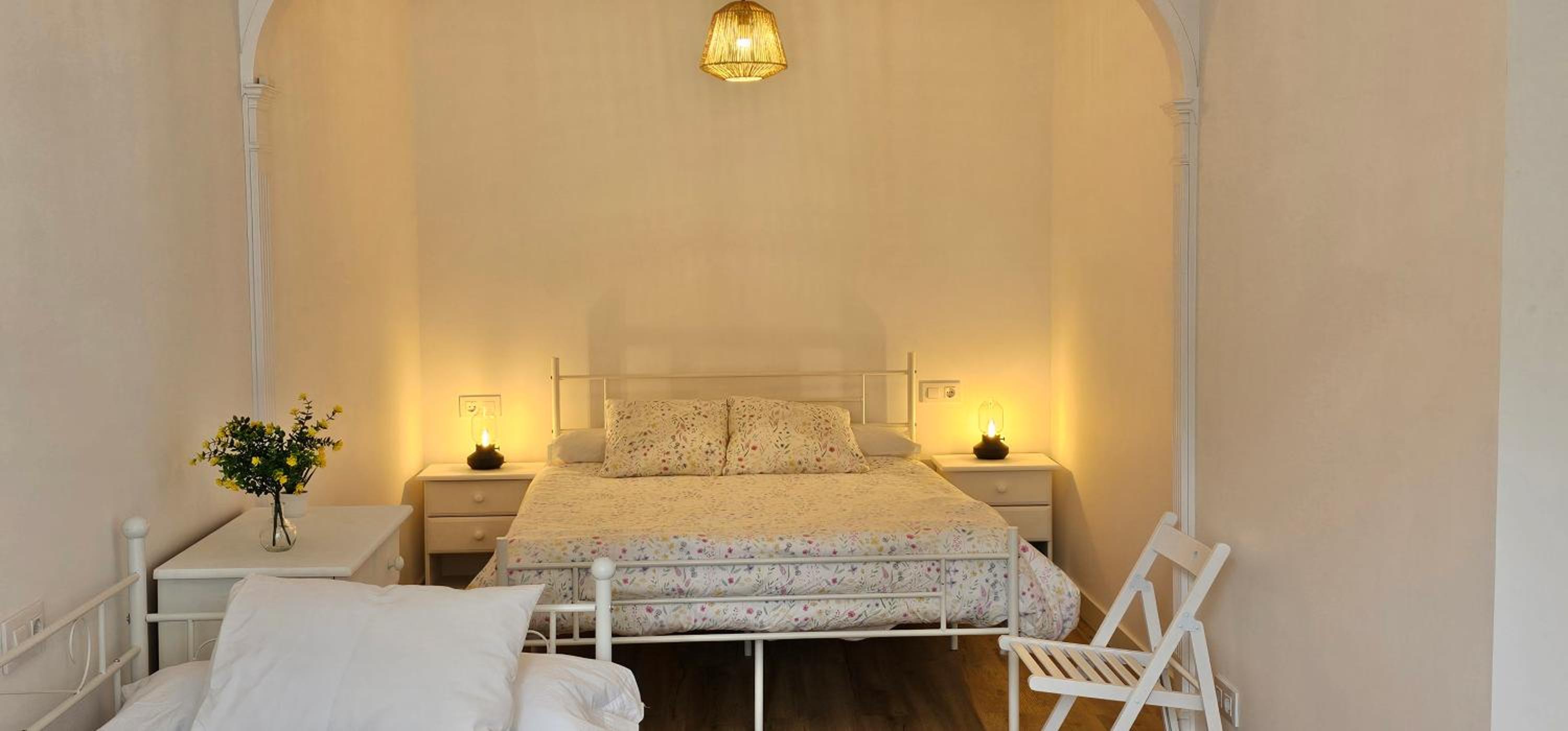 Two-Bedroom Apartment with Garden View photo 2