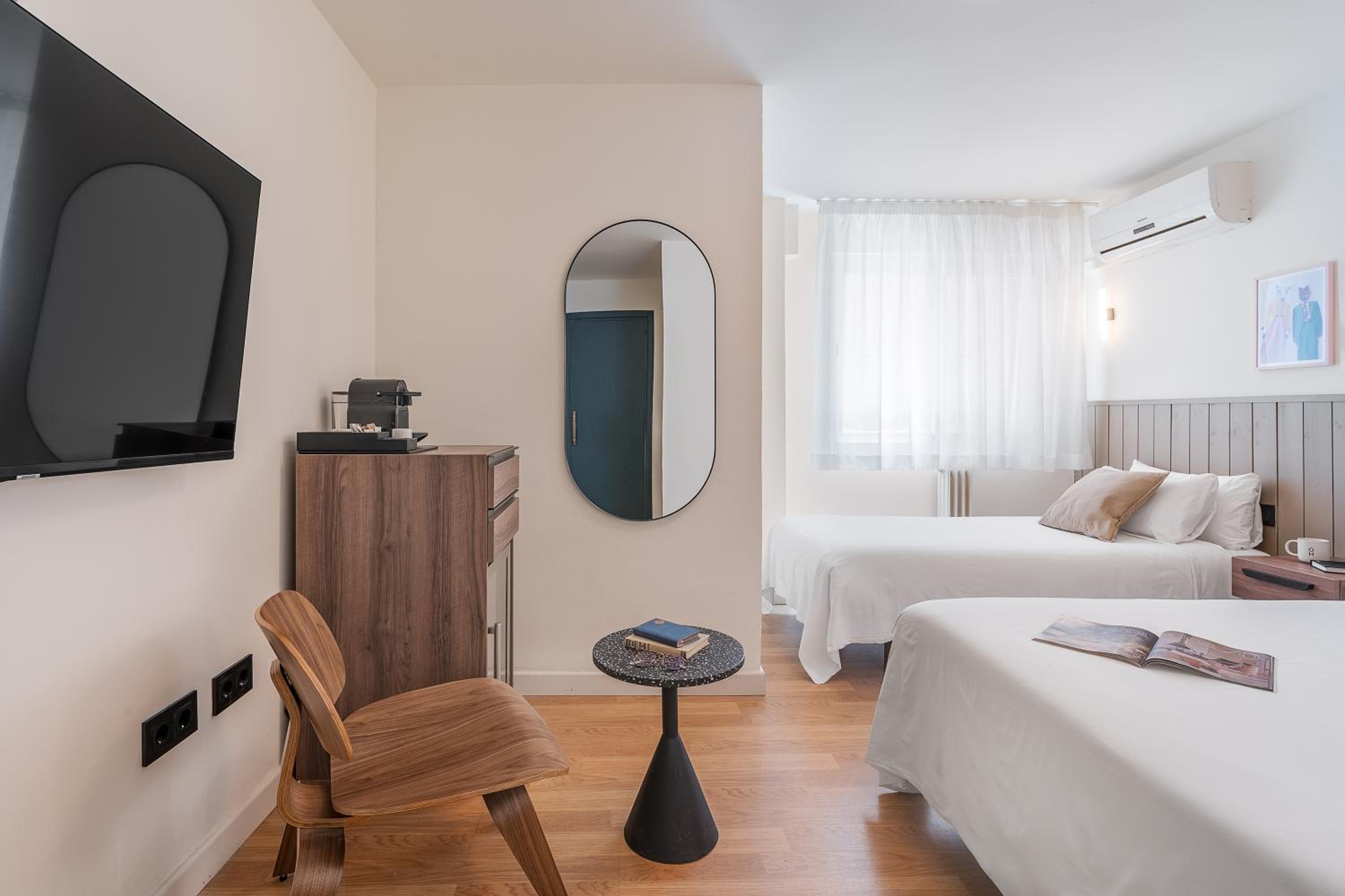 Triple Room - Photo 8