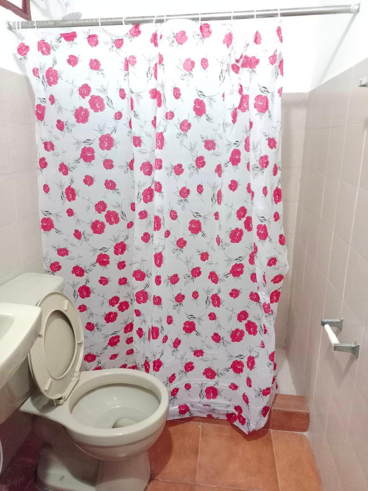 Quadruple Room with Private Bathroom photo 3