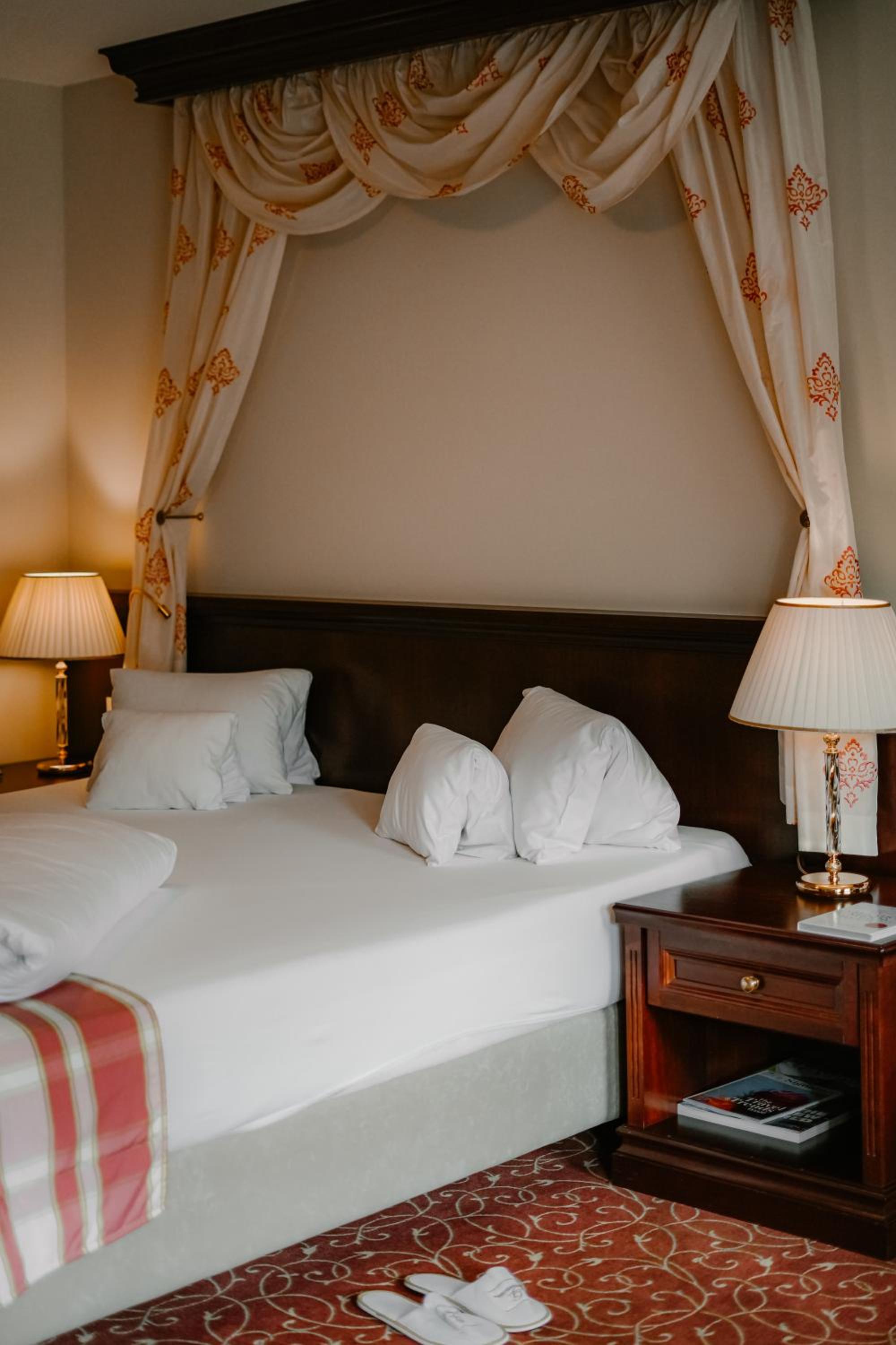 Superior Suite with Mountain View