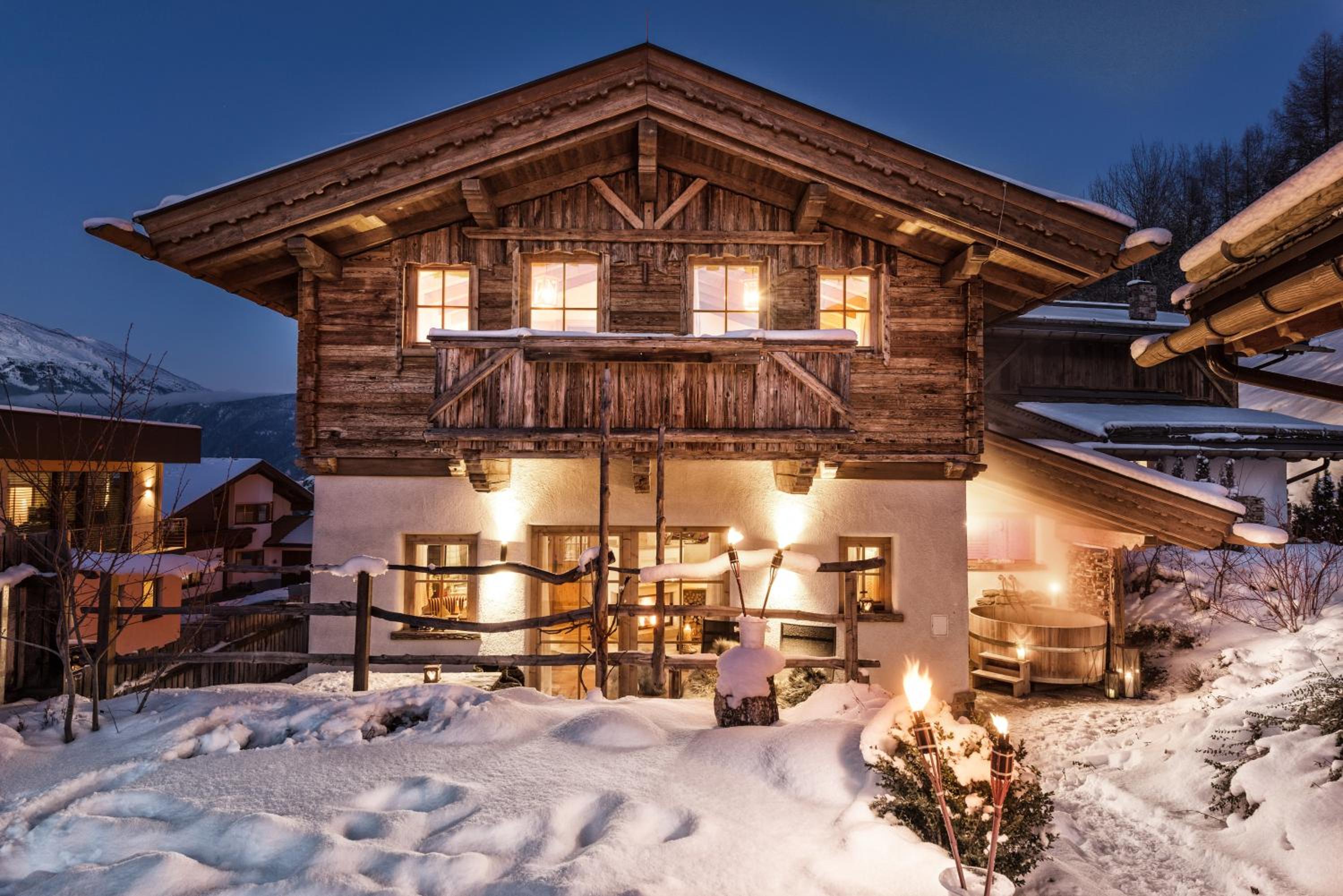Three-Bedroom Chalet photo 2
