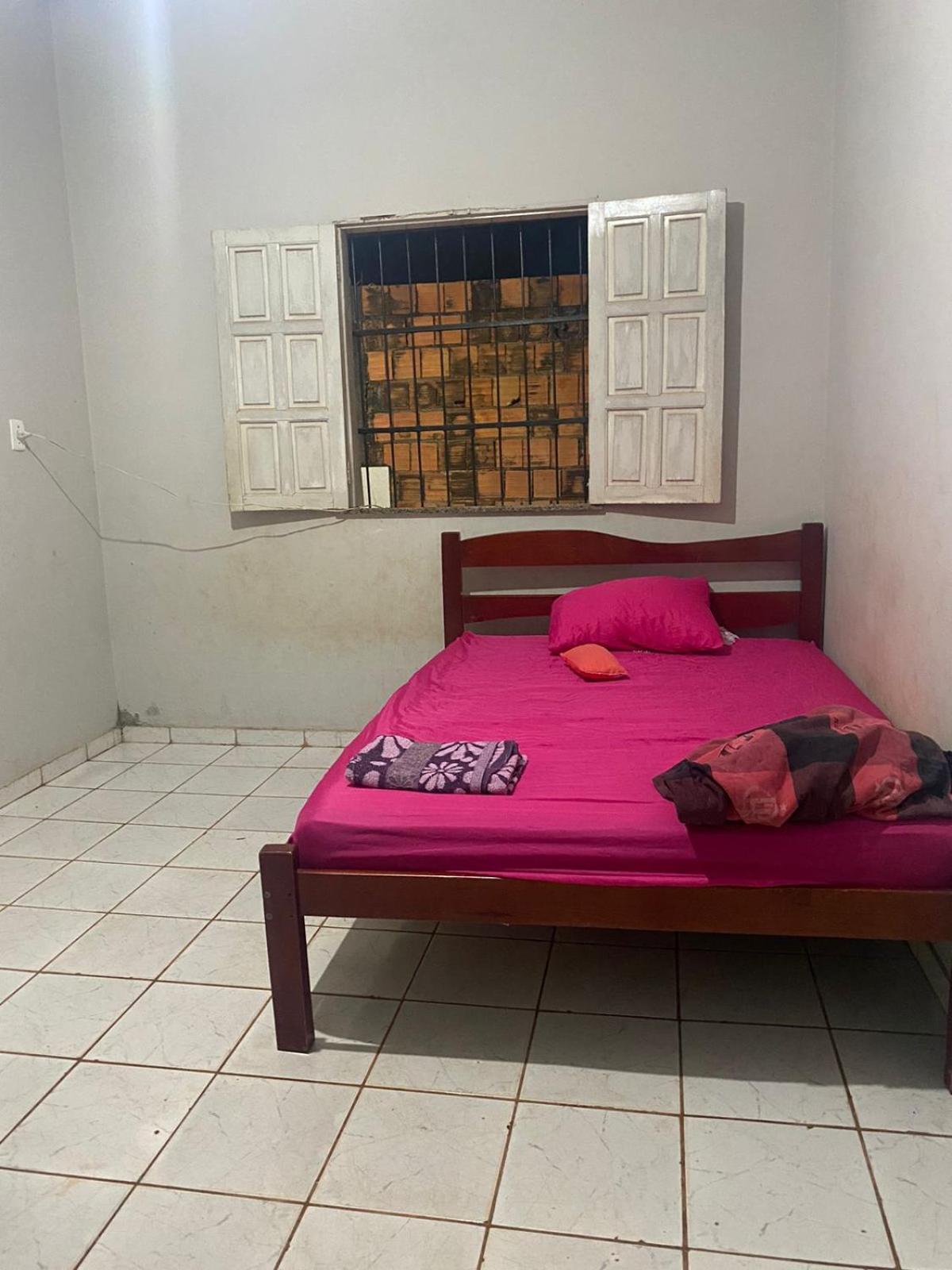 One-Bedroom House photo 1