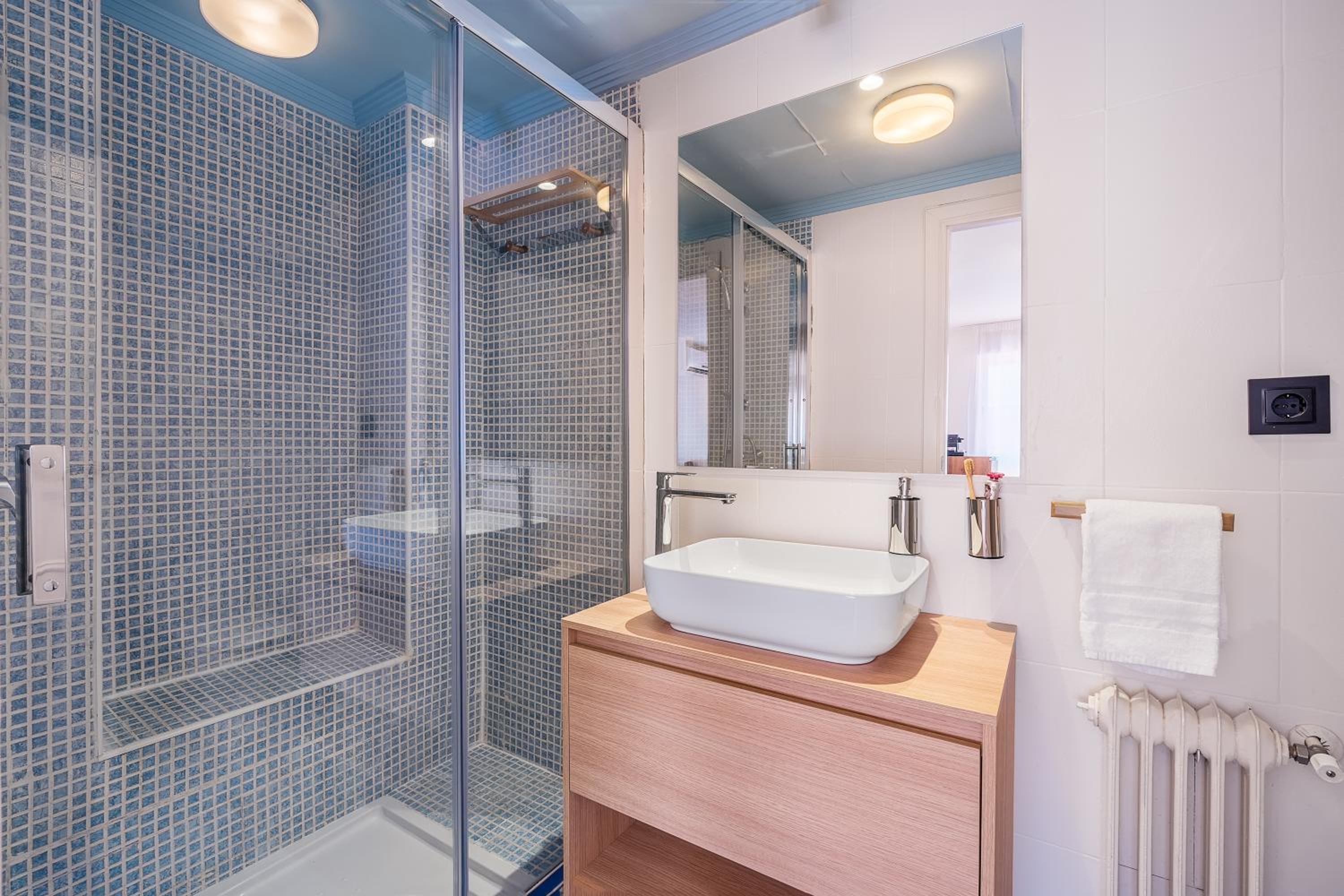 Classic Triple Room - Photo 6