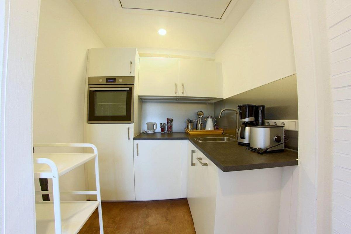 Apartment With Terrace photo 2