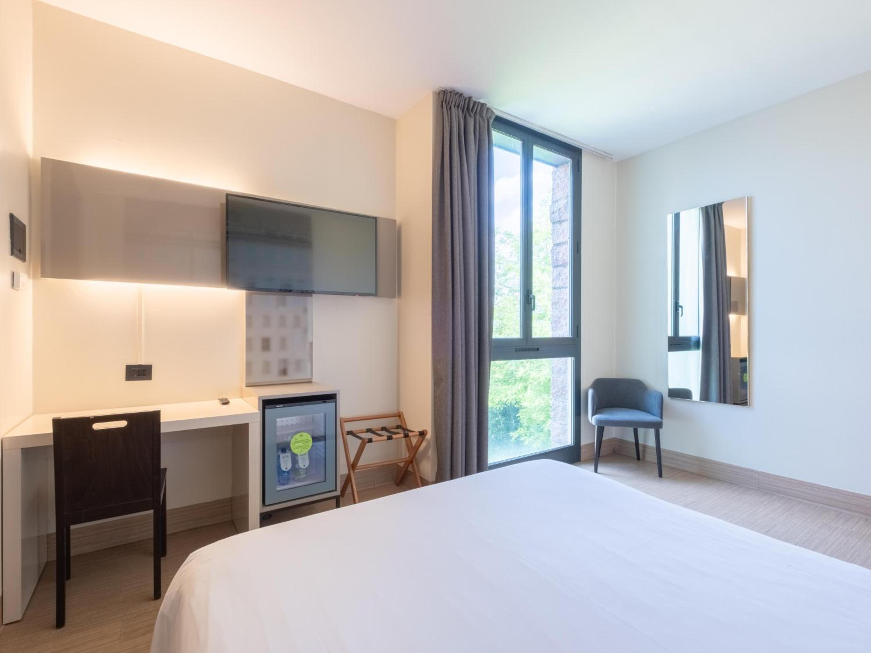 Superior Double Room - Photo 1