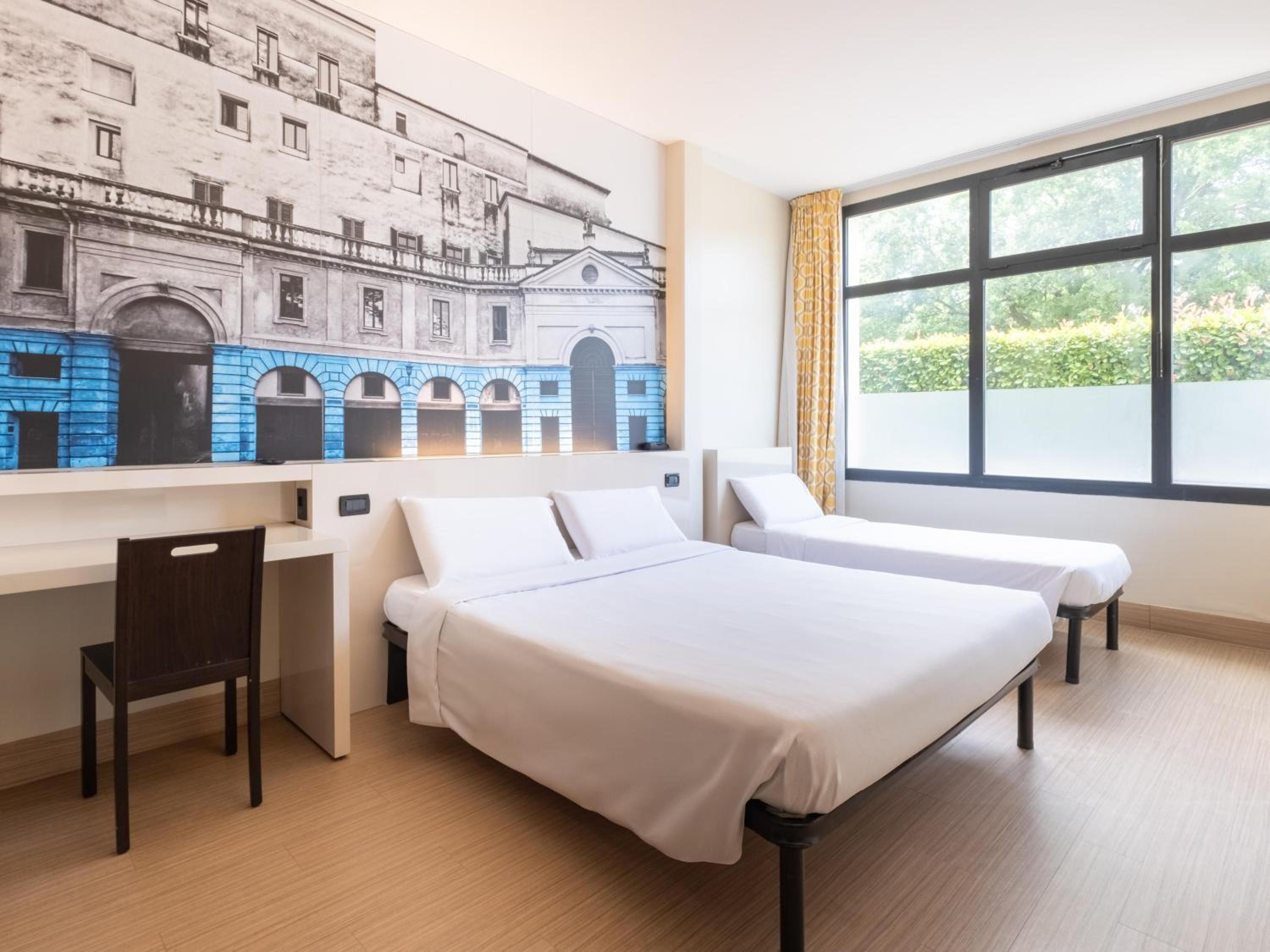Triple Room - Photo 2