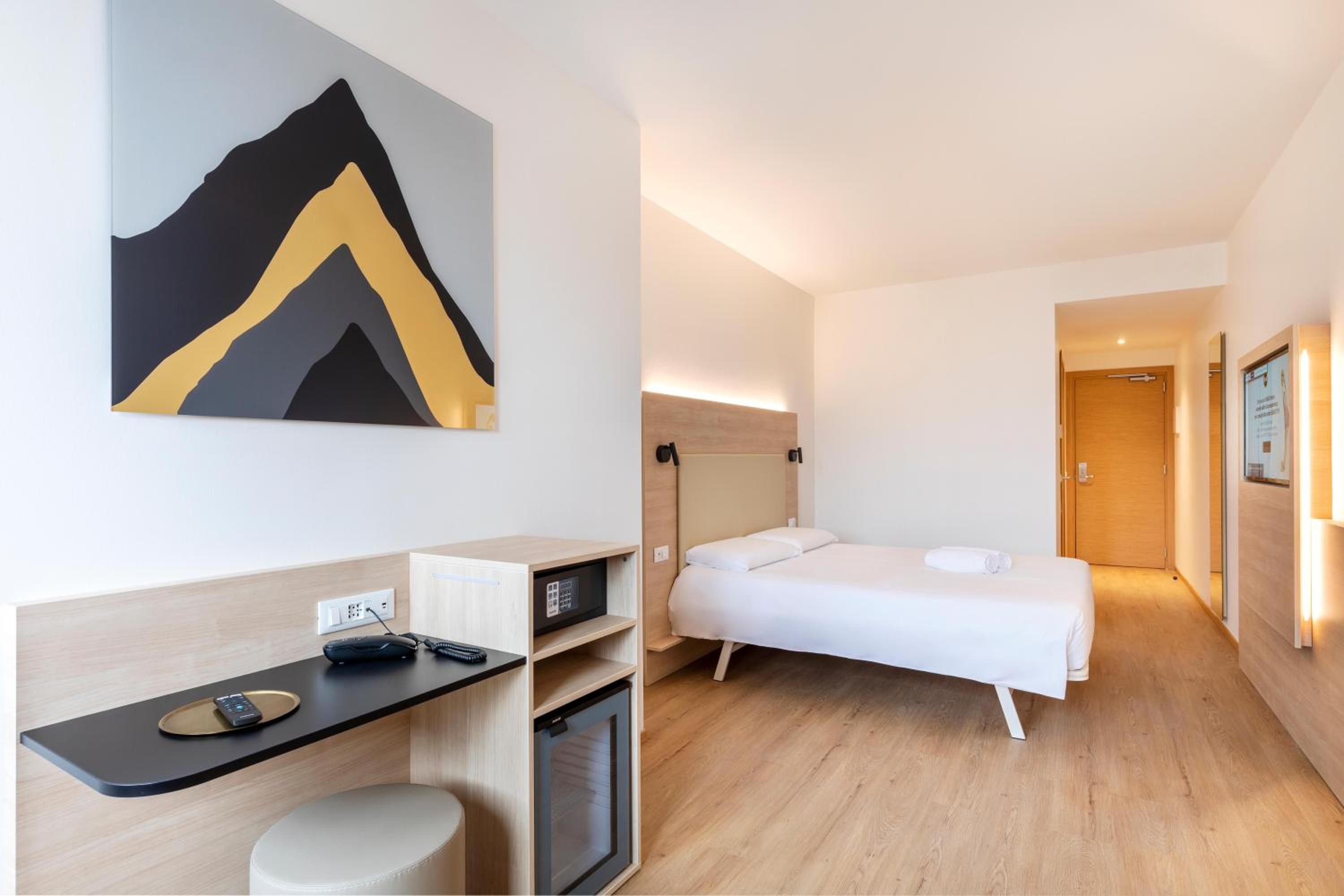 Double Room - Photo 4