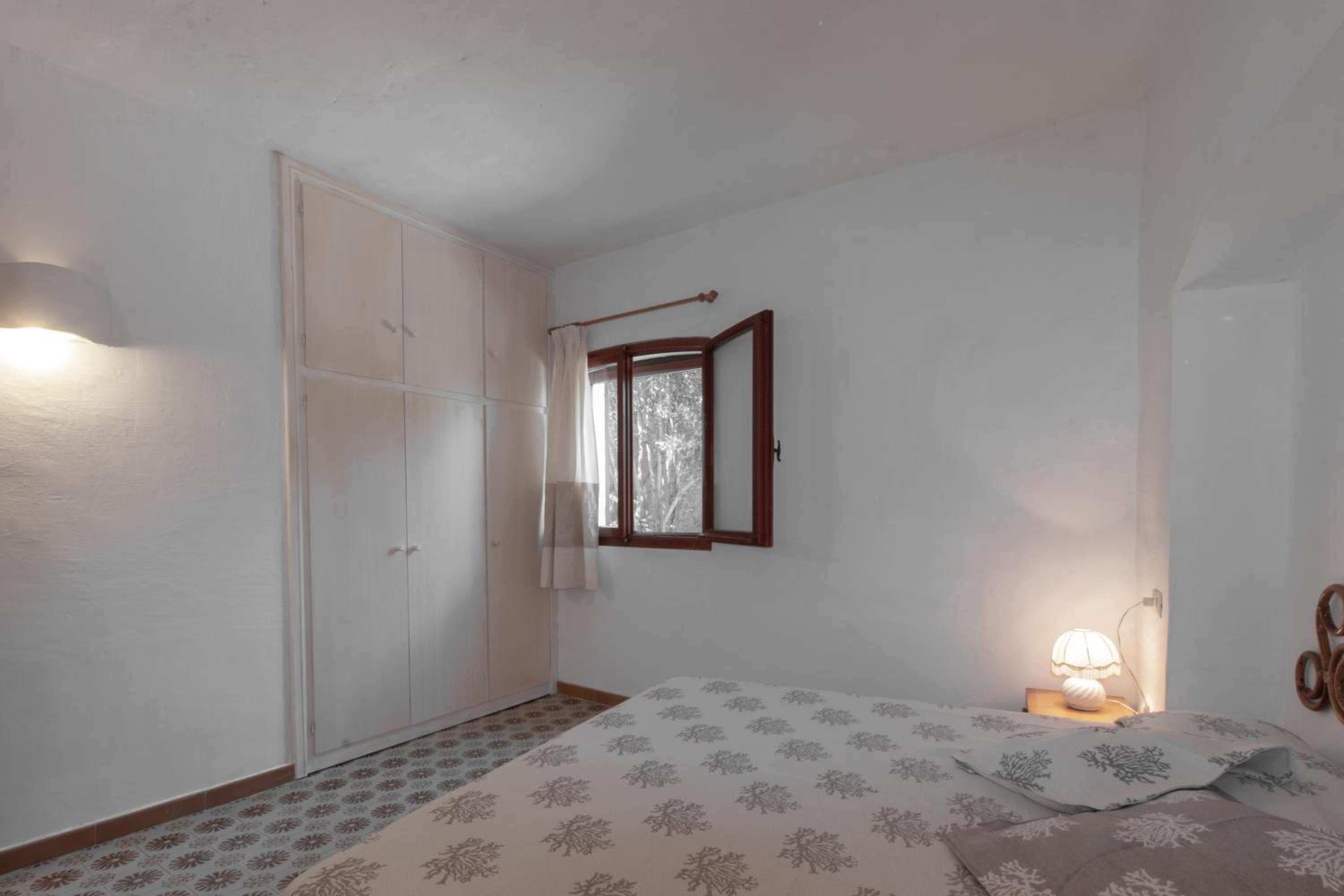 Two-Bedroom House photo 3