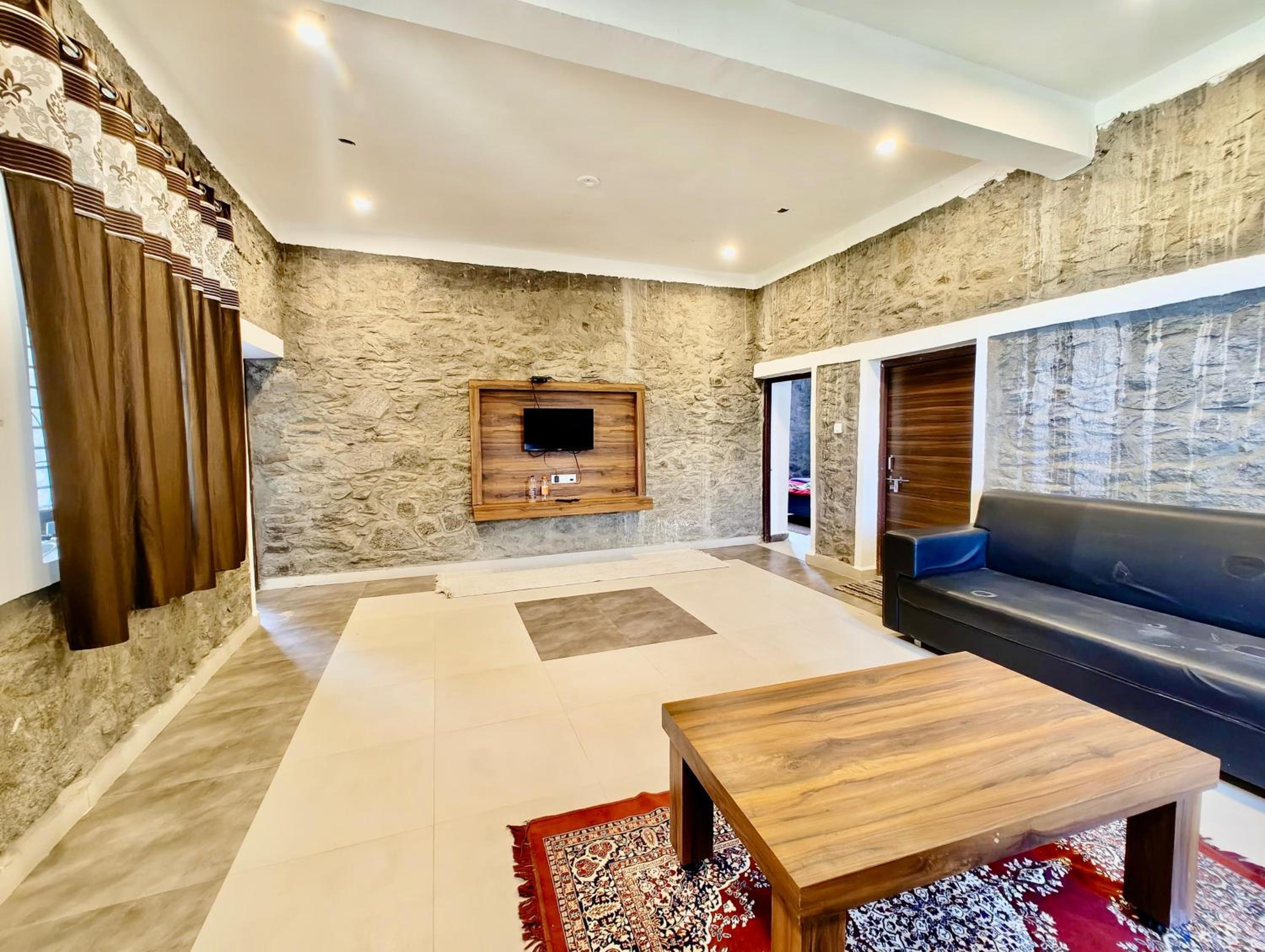 Villa photo 1