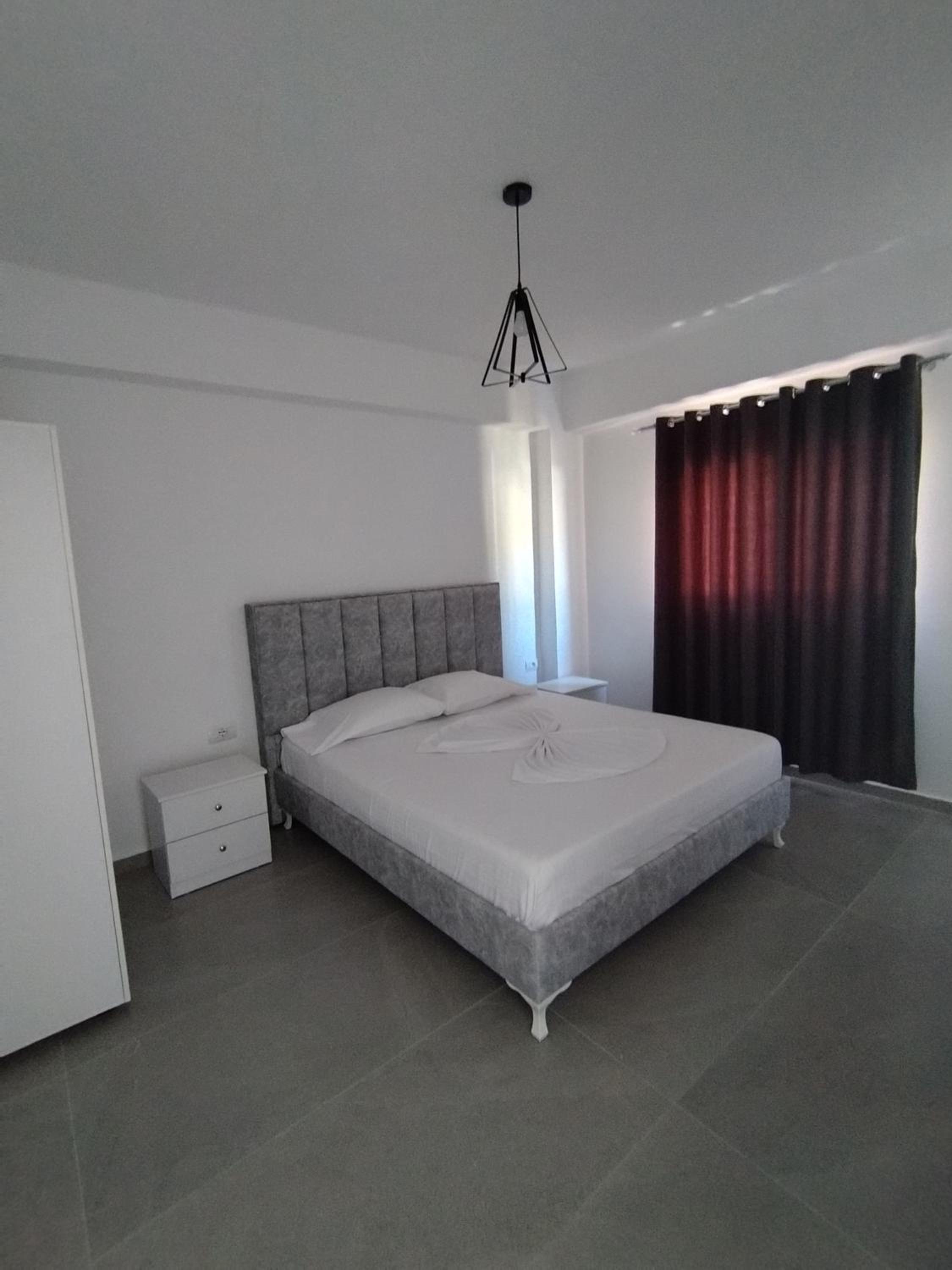 One-Bedroom Apartment with Balcony