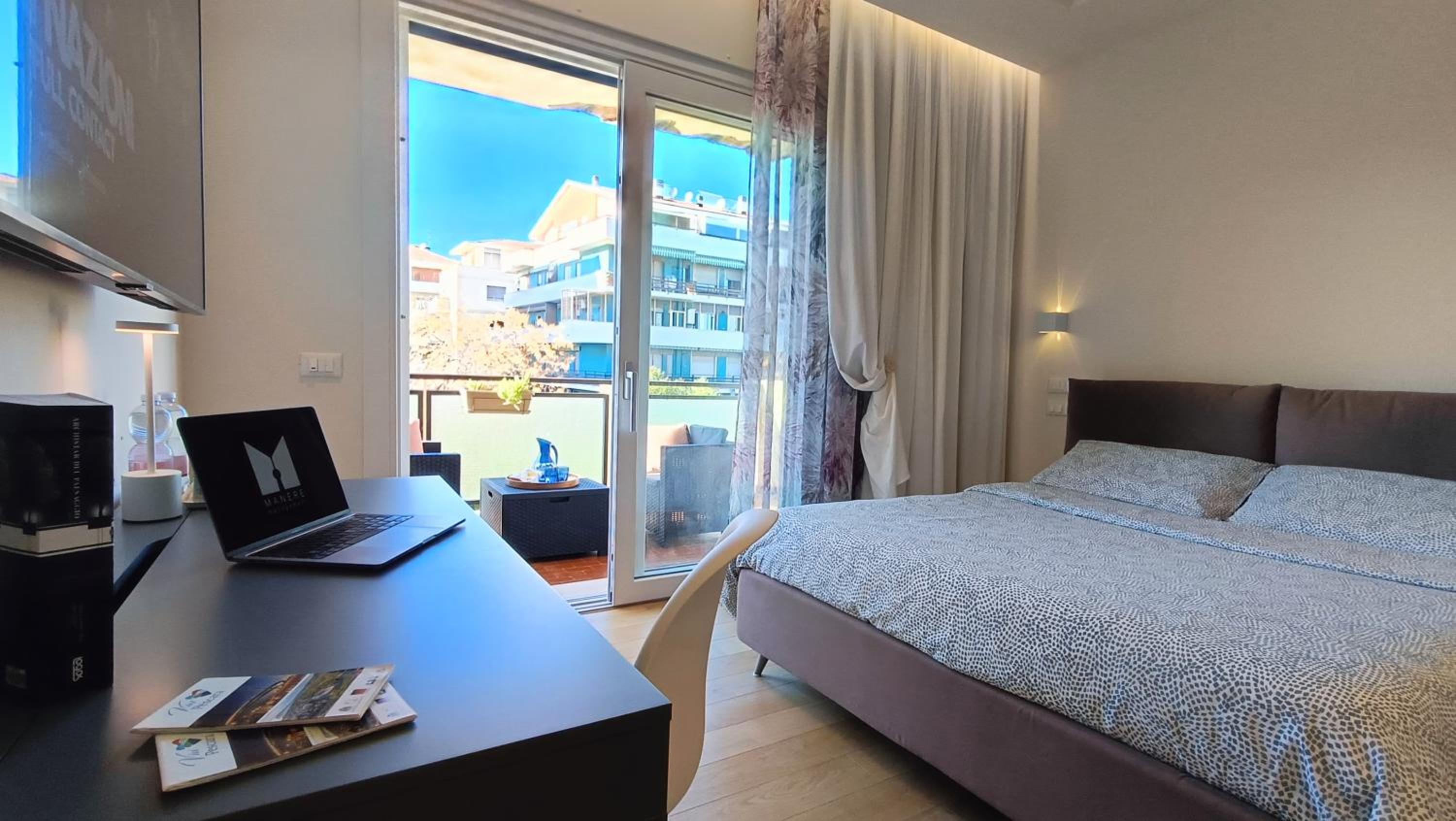 Deluxe Double Room with Sea View