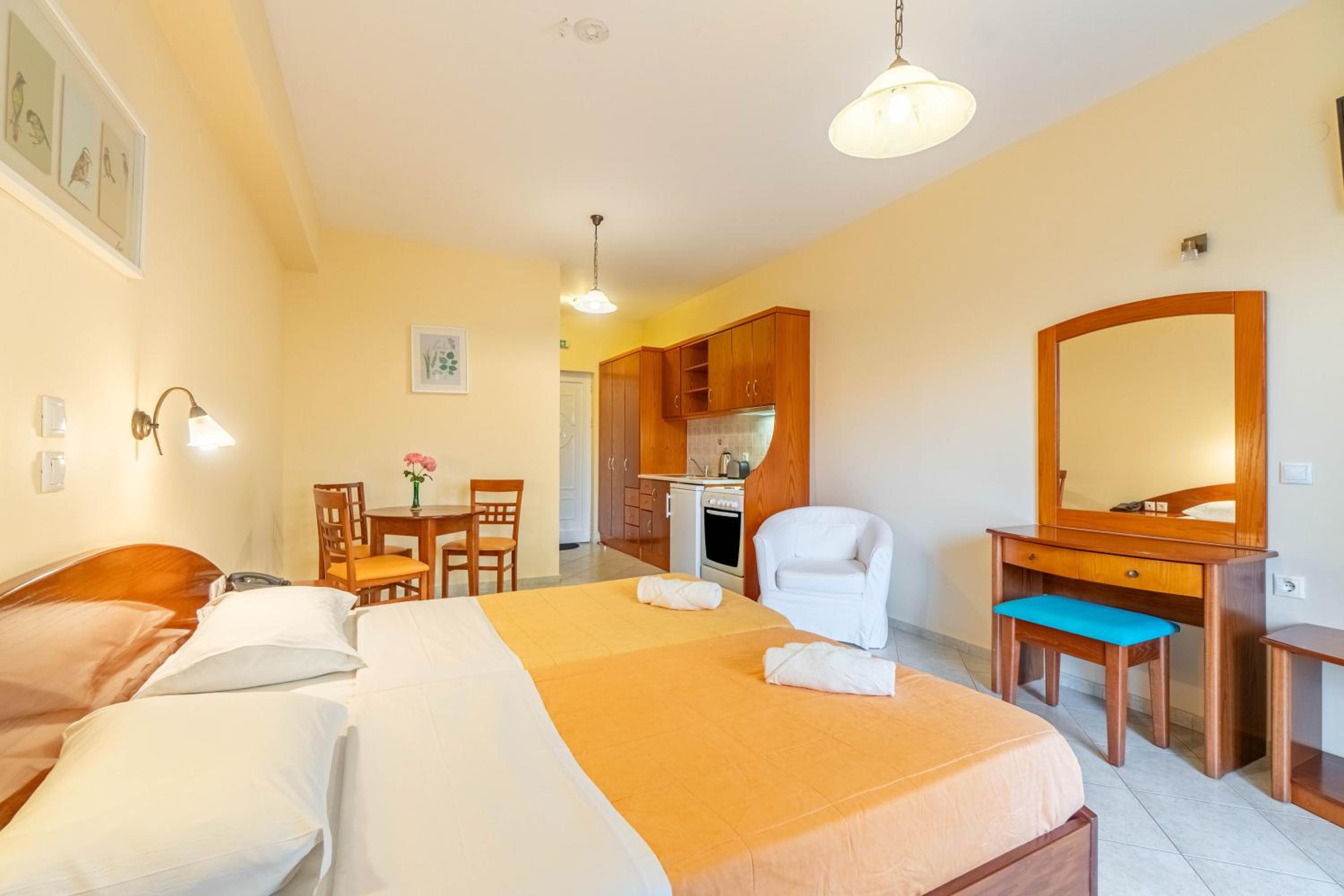 Double Room with Garden View photo 1
