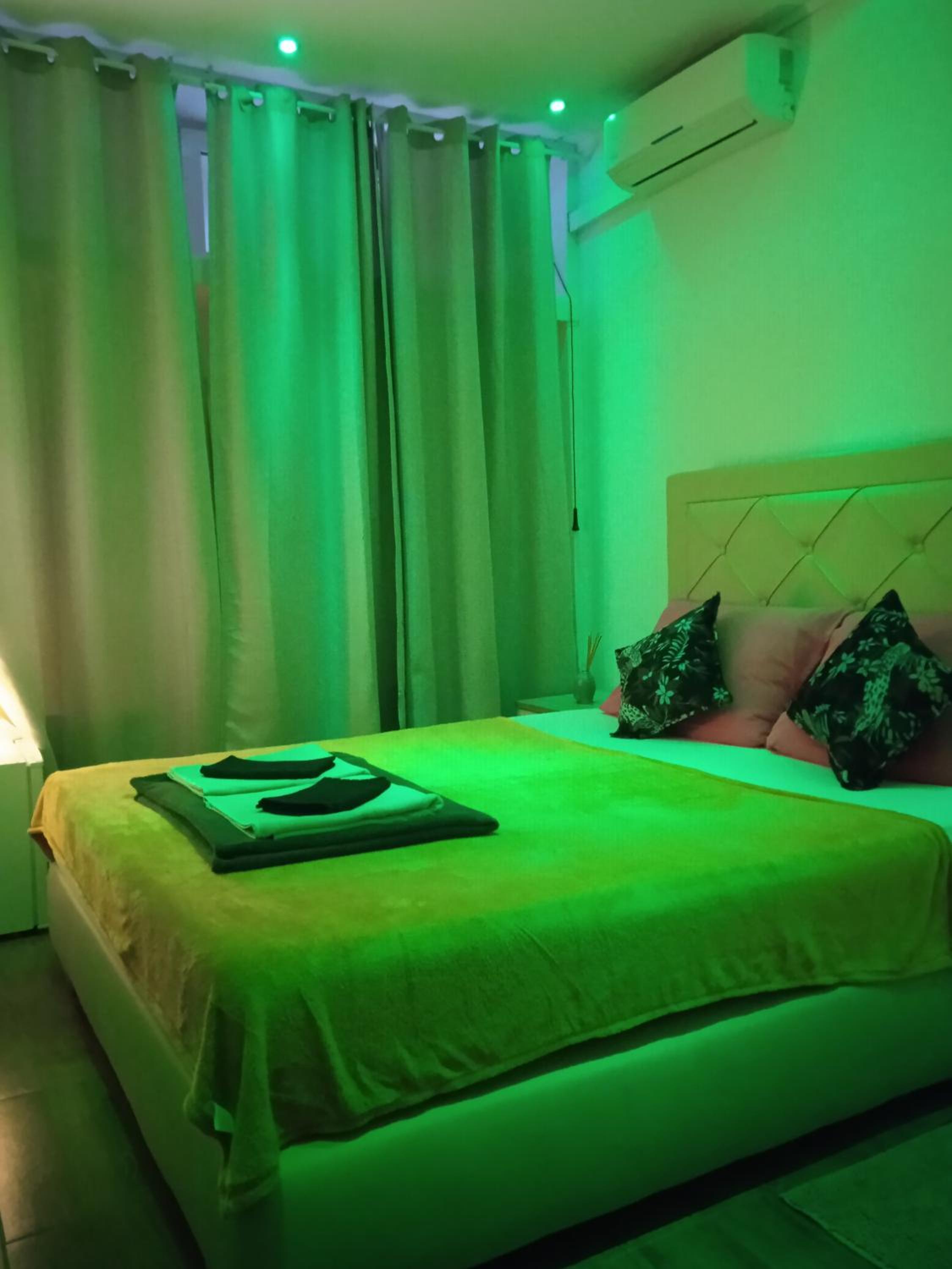 Deluxe Double or Twin Room - Photo 1