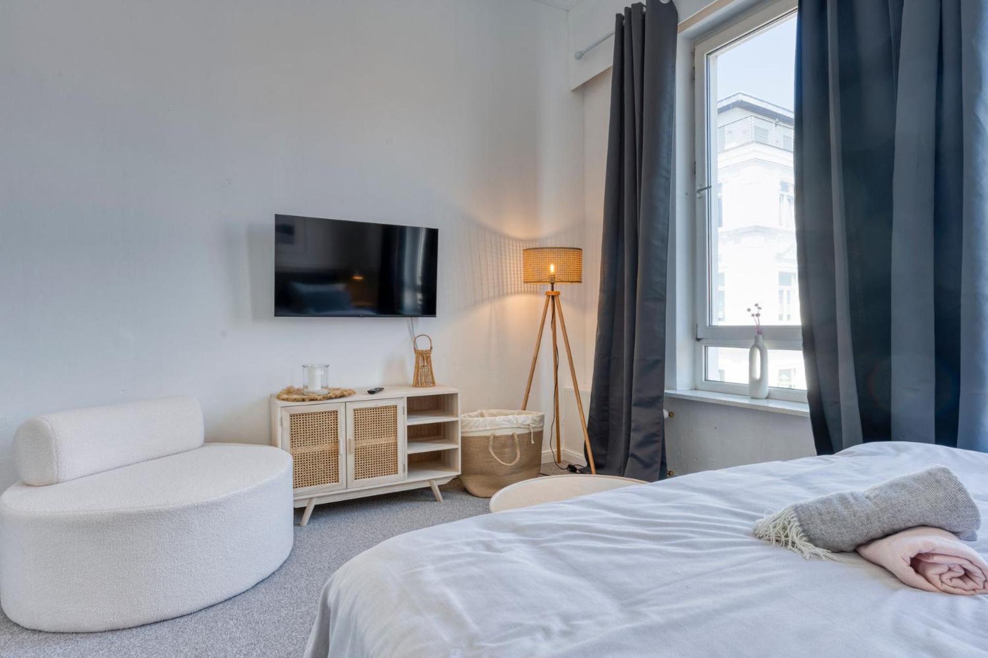 Large Double Room photo 1