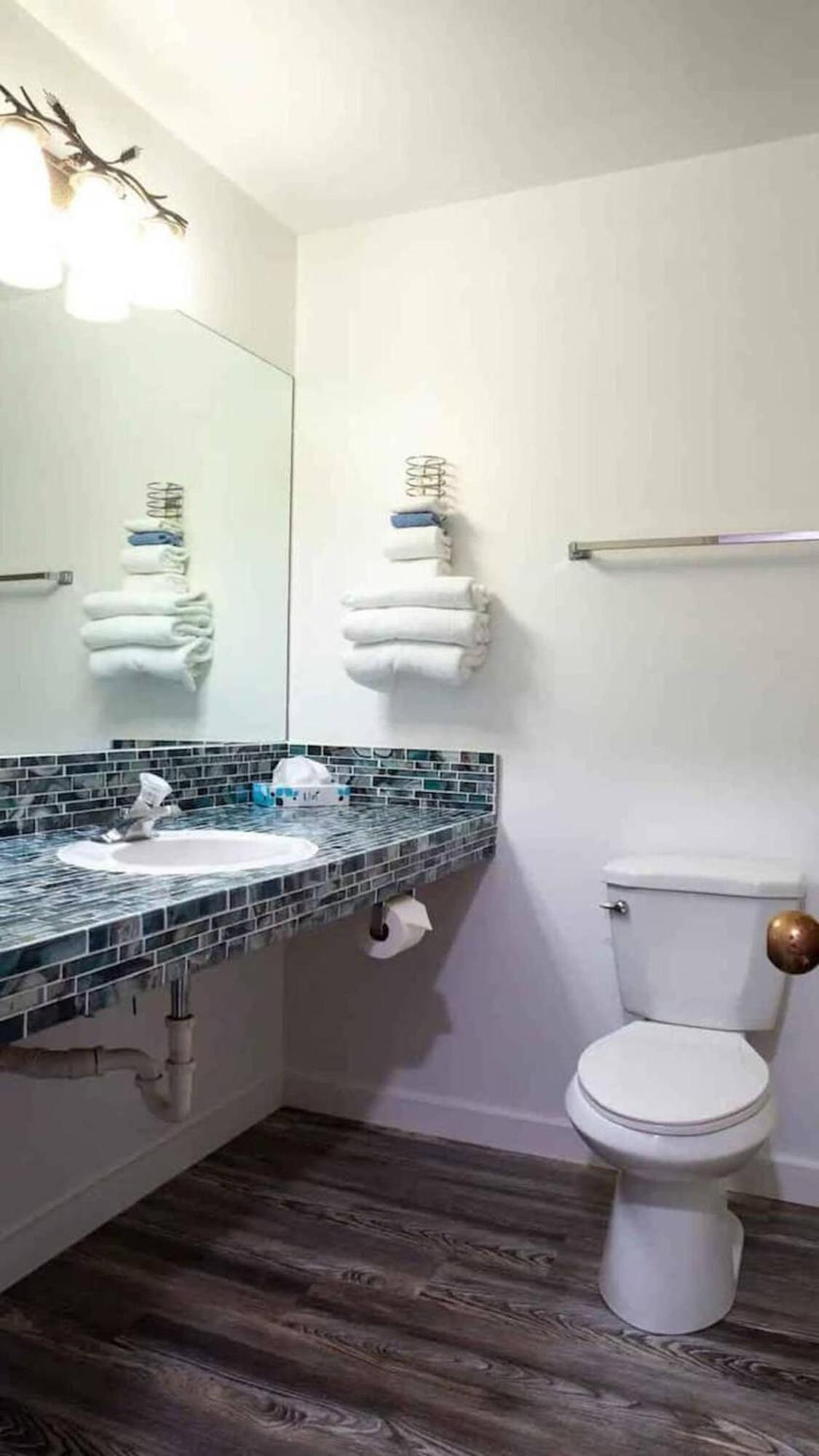 Deluxe Double Room with Balcony and Sea View - Photo 3