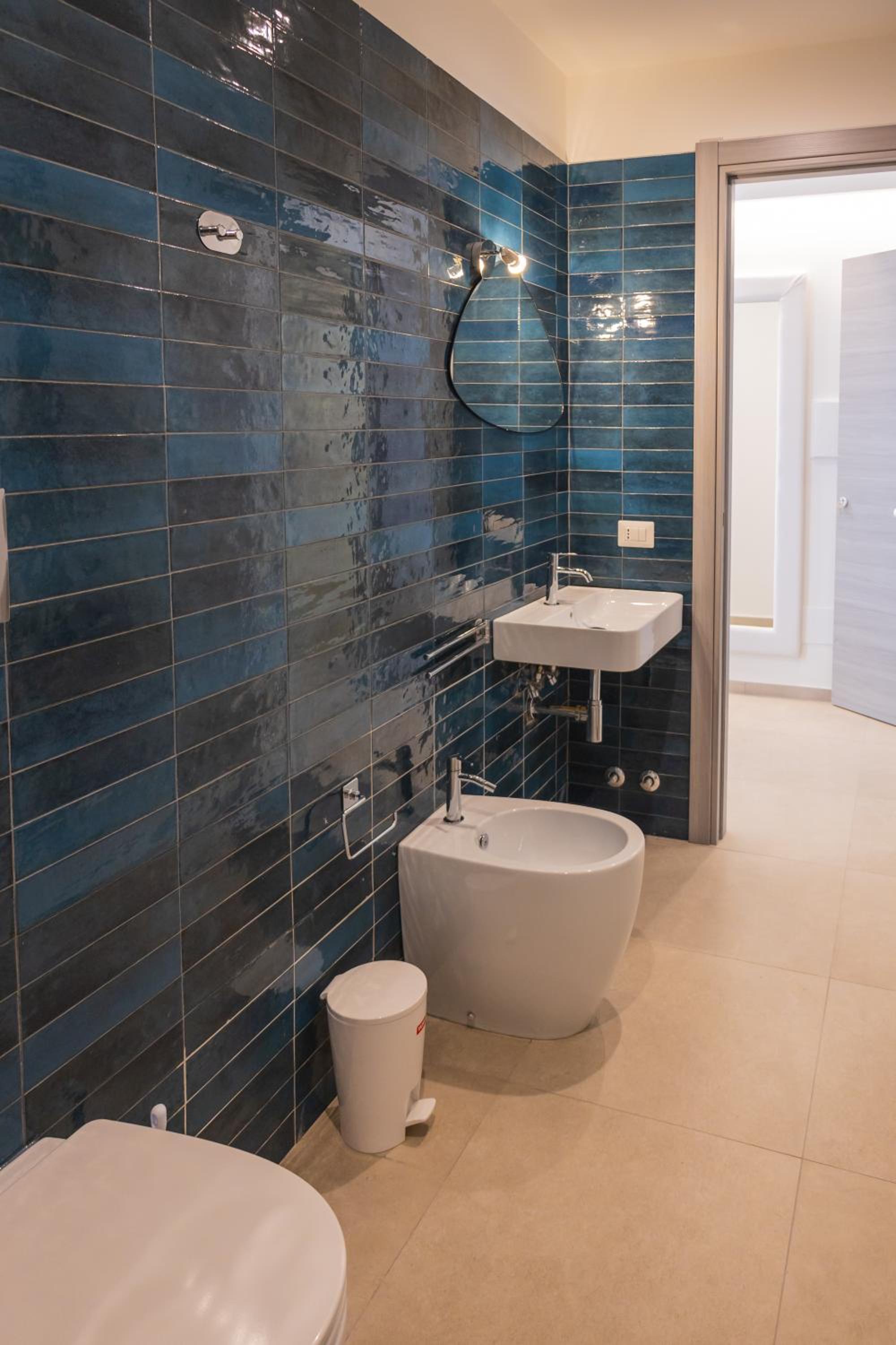 Quadruple Room with Private Bathroom photo 3