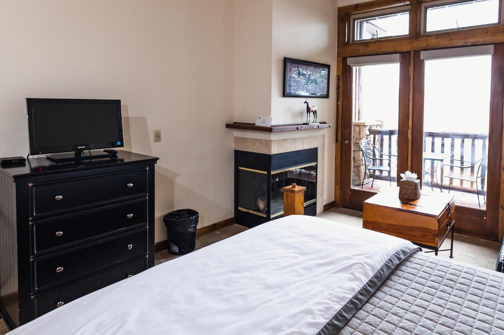 Queen Suite