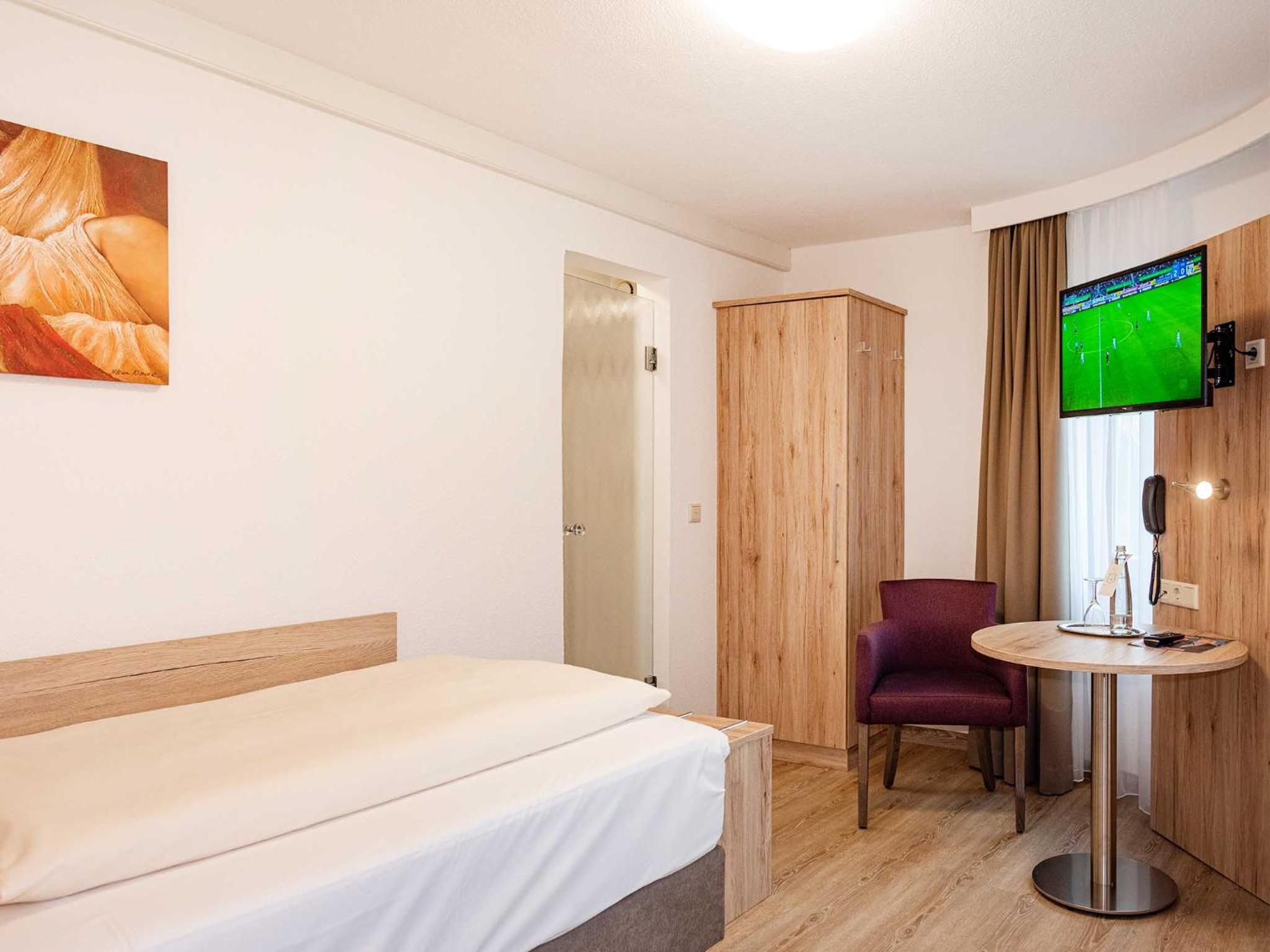 Single Room