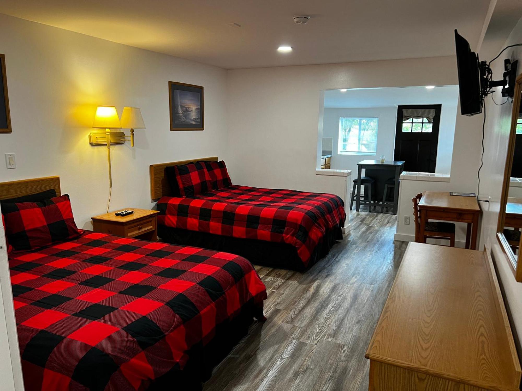 Queen Room - Photo 3