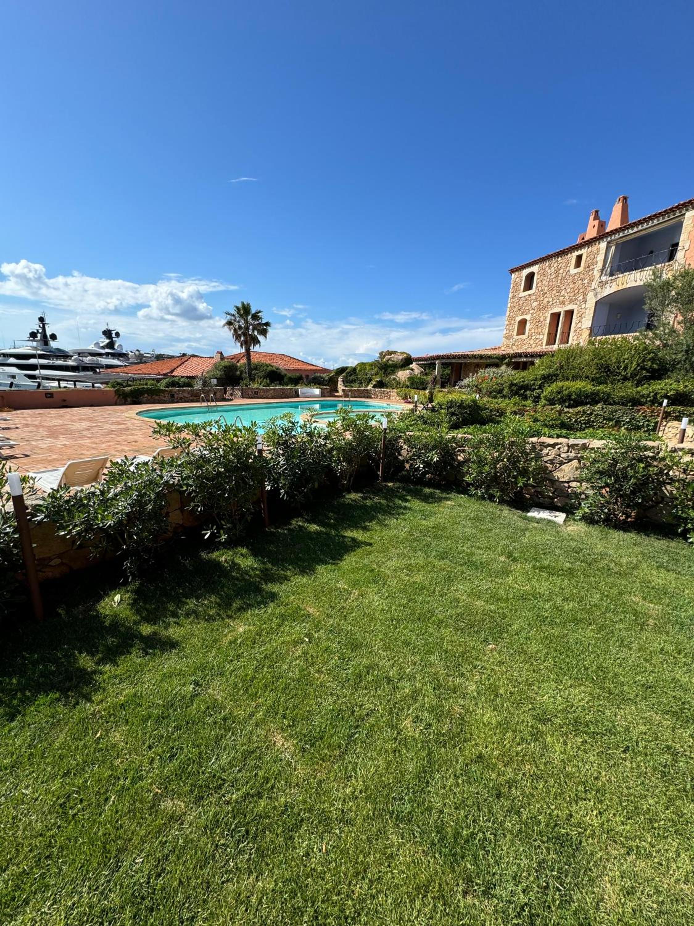 Three-Bedroom Vacation Home  photo 3