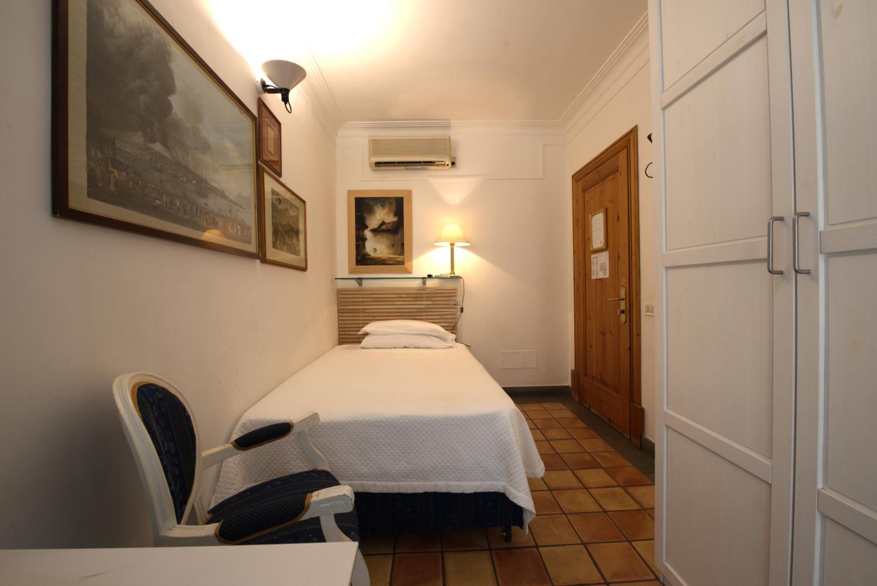 Classic Single Room photo 1