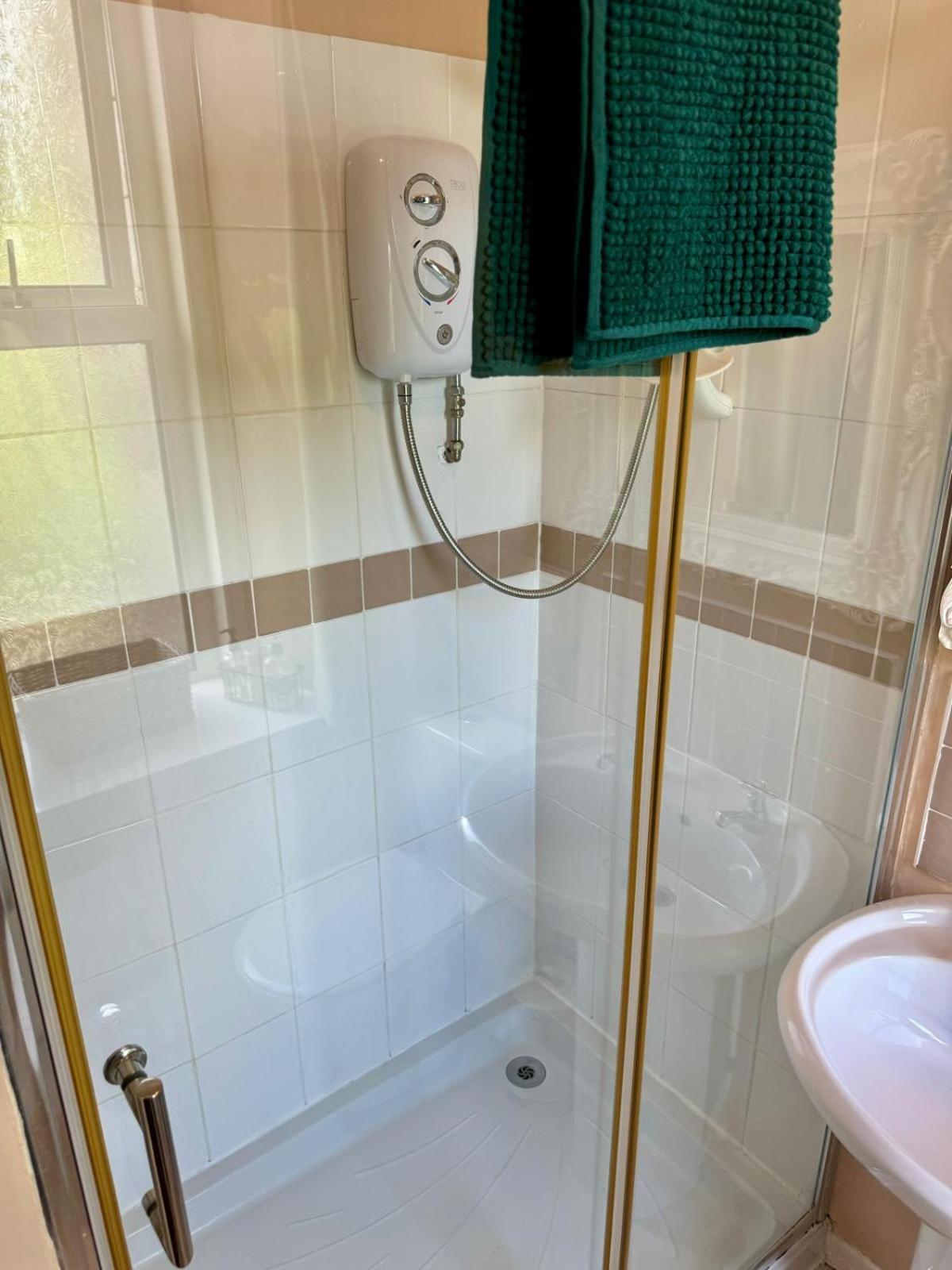 Double Room with Private Bathroom photo 3
